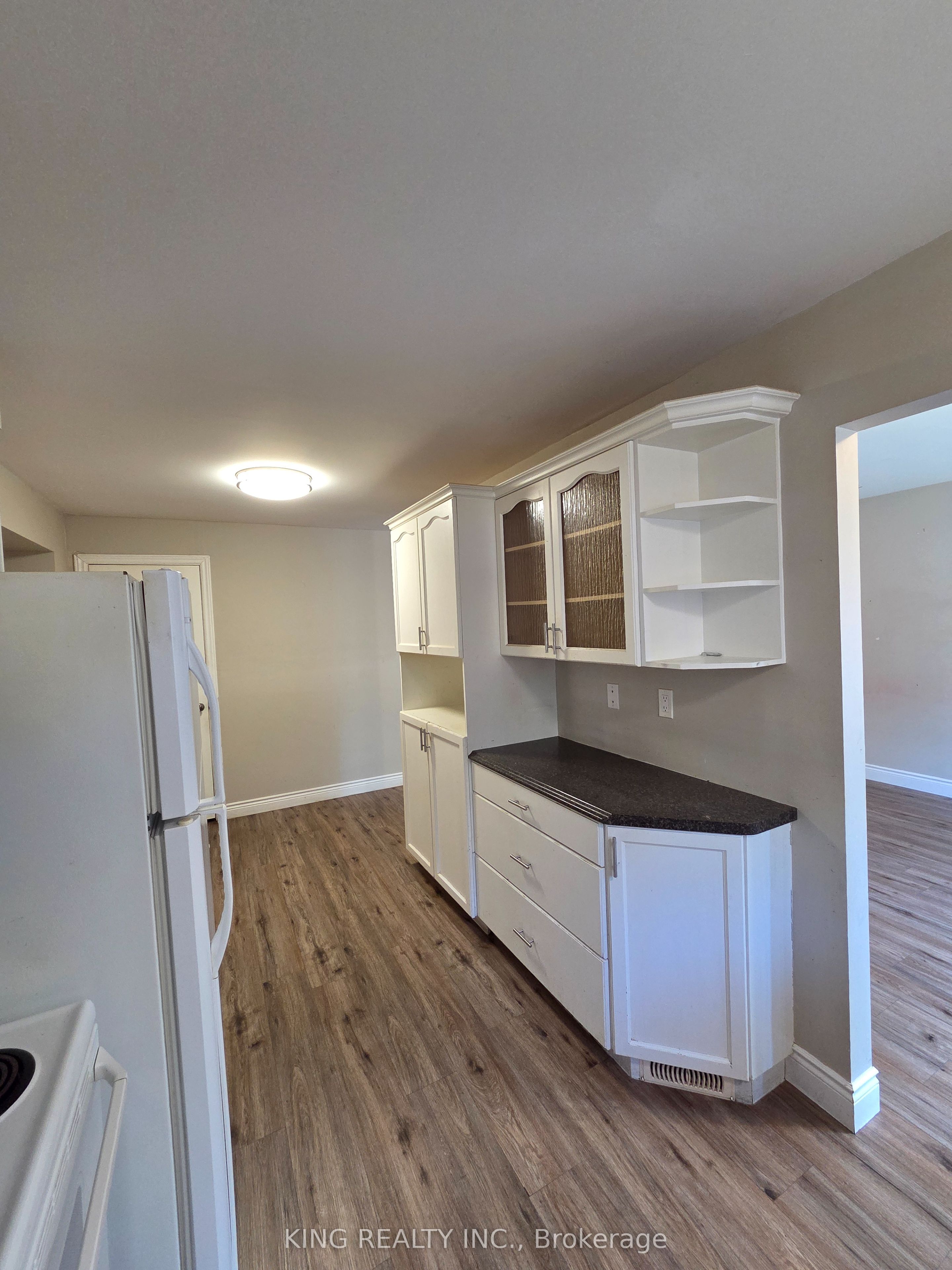 287 PORTSMOUTH Crescent E, London East, ON N5V 4E1 photo 3