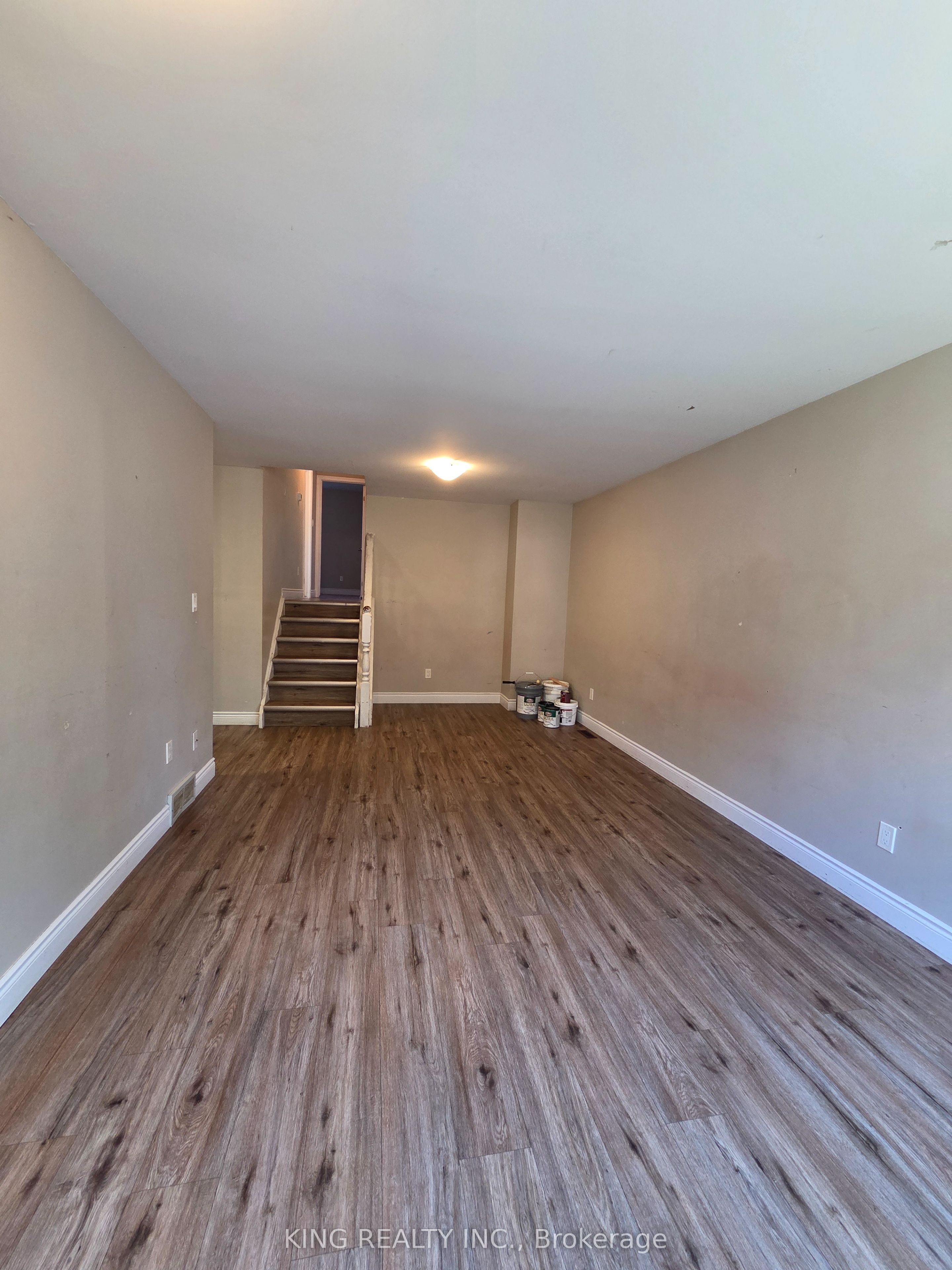 287 PORTSMOUTH Crescent E, London East, ON N5V 4E1 photo 5