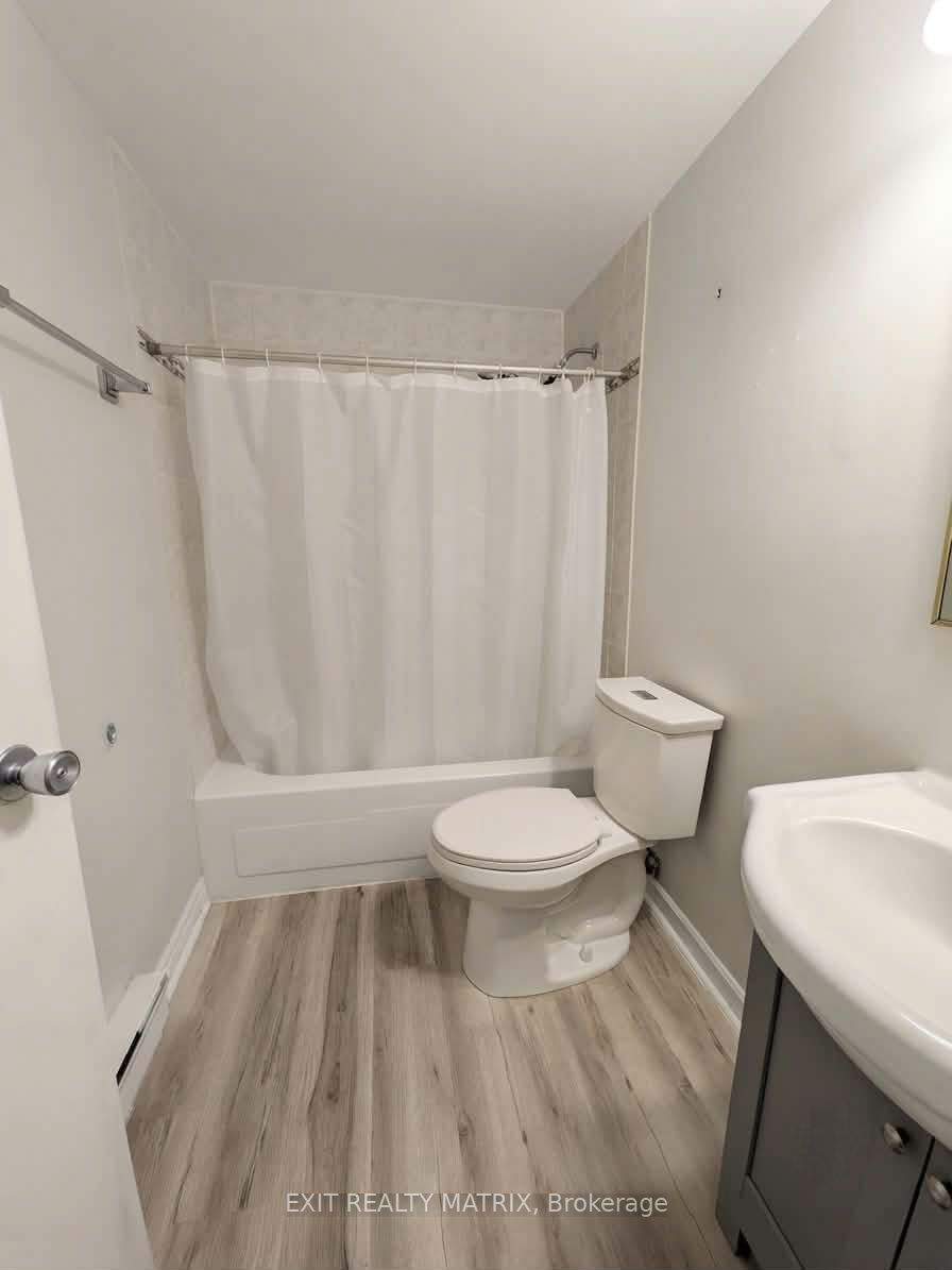 2041 Arrowsmith Drive 402C, Beacon Hill North - South and Area, ON K1J 7V7 photo 5