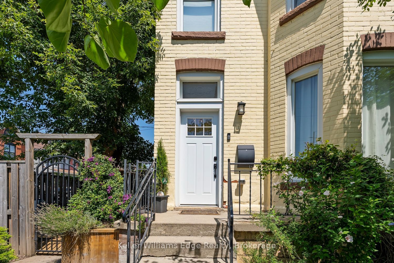 467 King William Street, Hamilton, ON L8L 1R2 photo 3