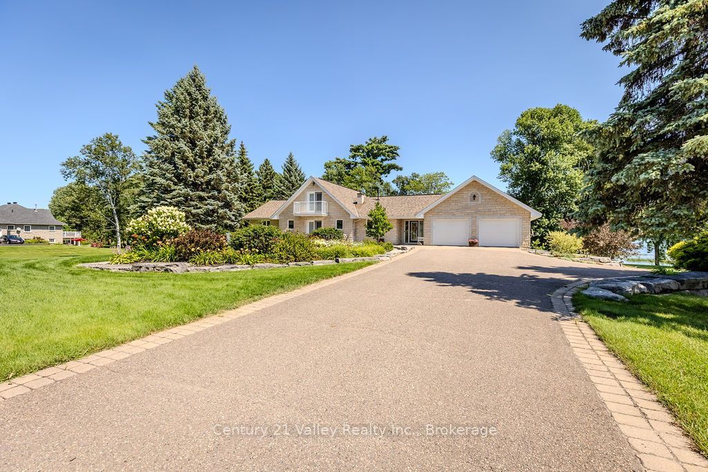 101 Biederman Road, North Algona Wilberforce, ON K0J 1X0 photo 3