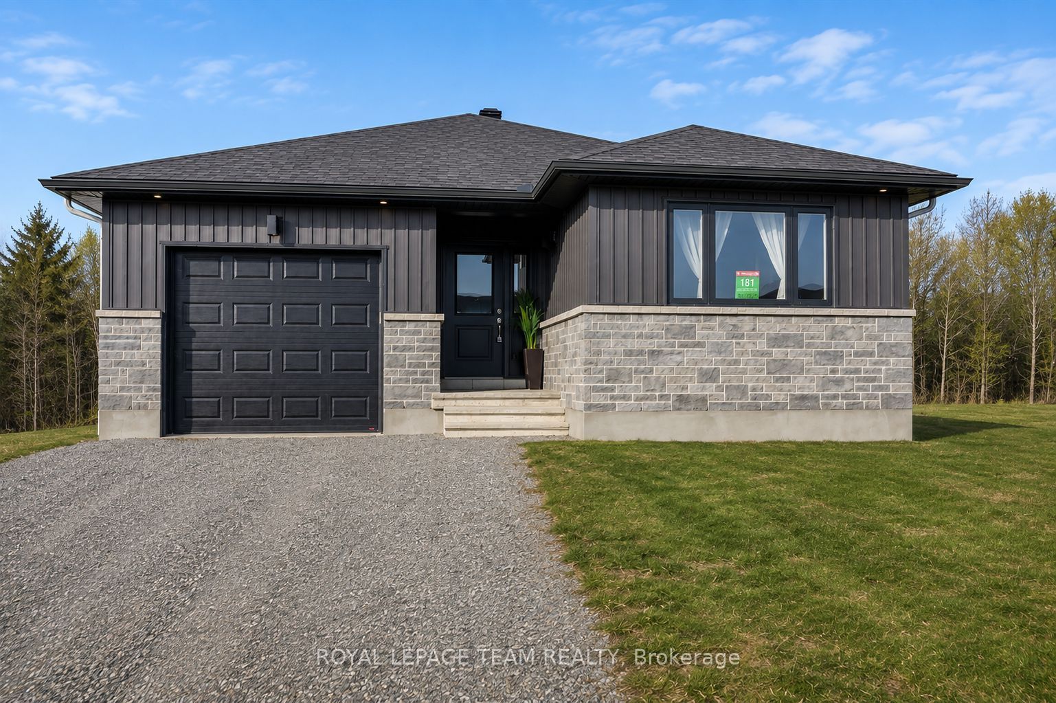 181 Seabert Drive, Arnprior, ON K7S 0H9