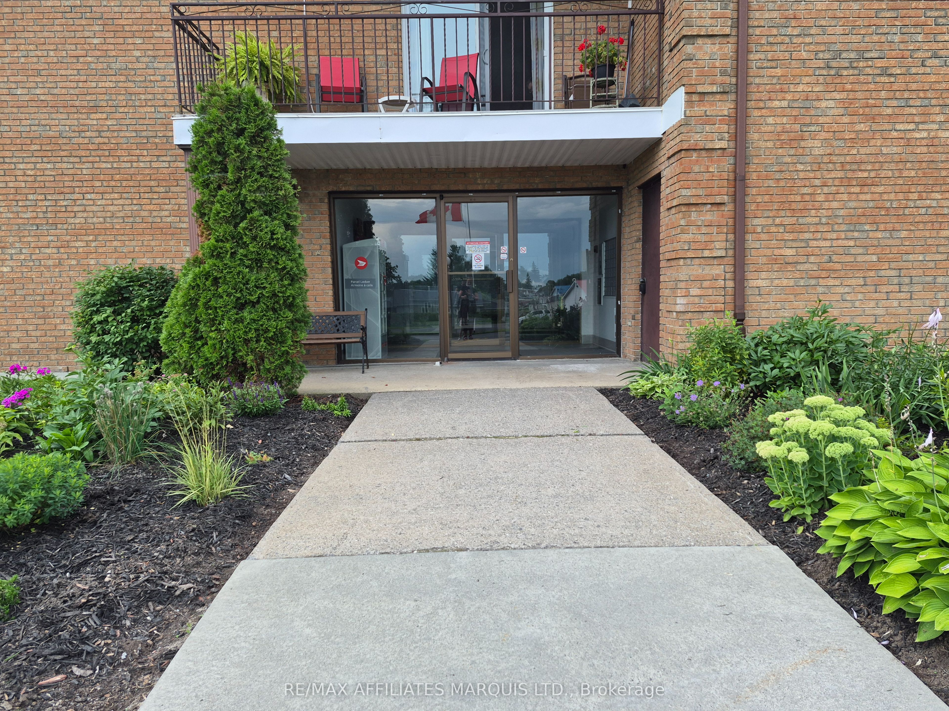 220 Kenyon Street W 302, North Glengarry, ON K0C 1A0 photo 4