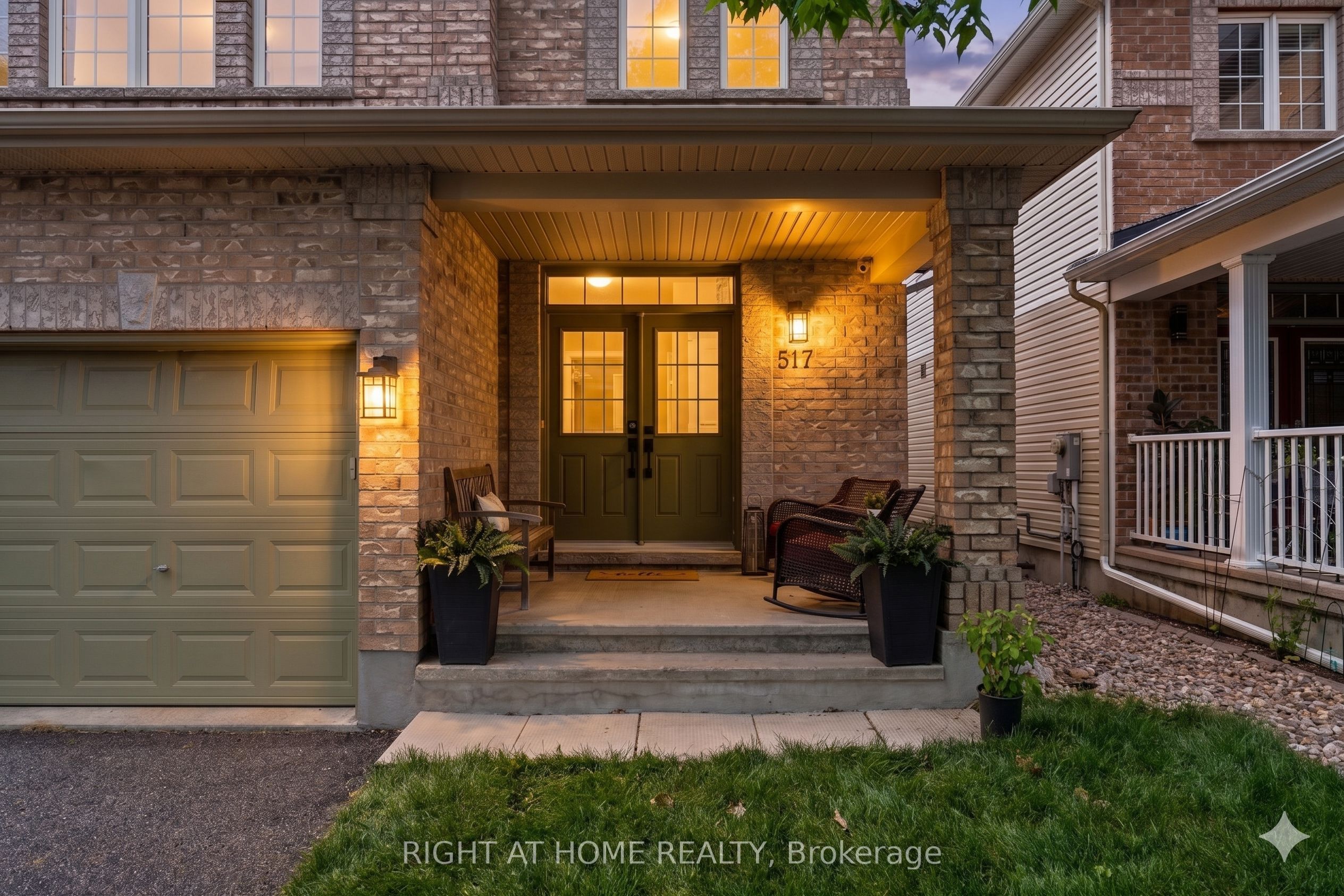 517 STONECHURCH Way, Barrhaven, ON K2J 0C6 photo 3