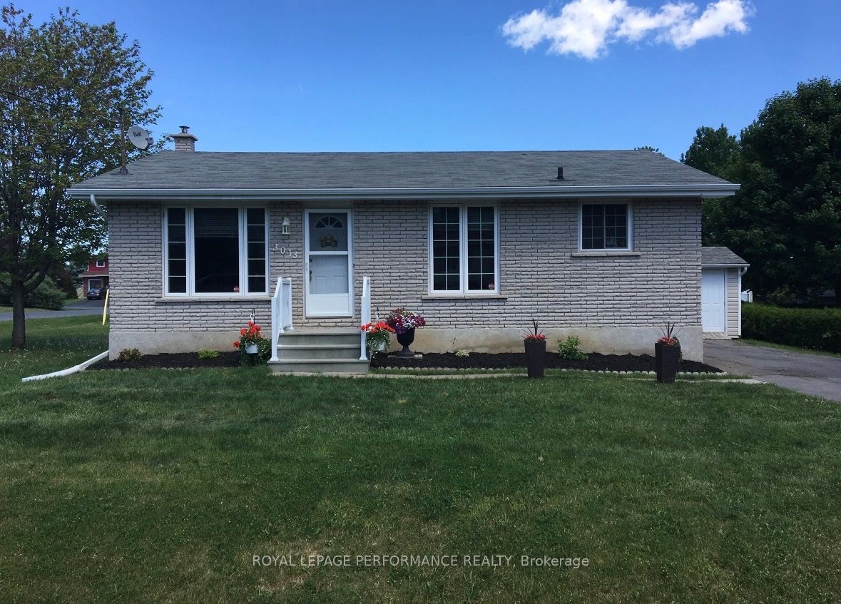 3013 Johnston Avenue, Cornwall, ON K6K 1G8