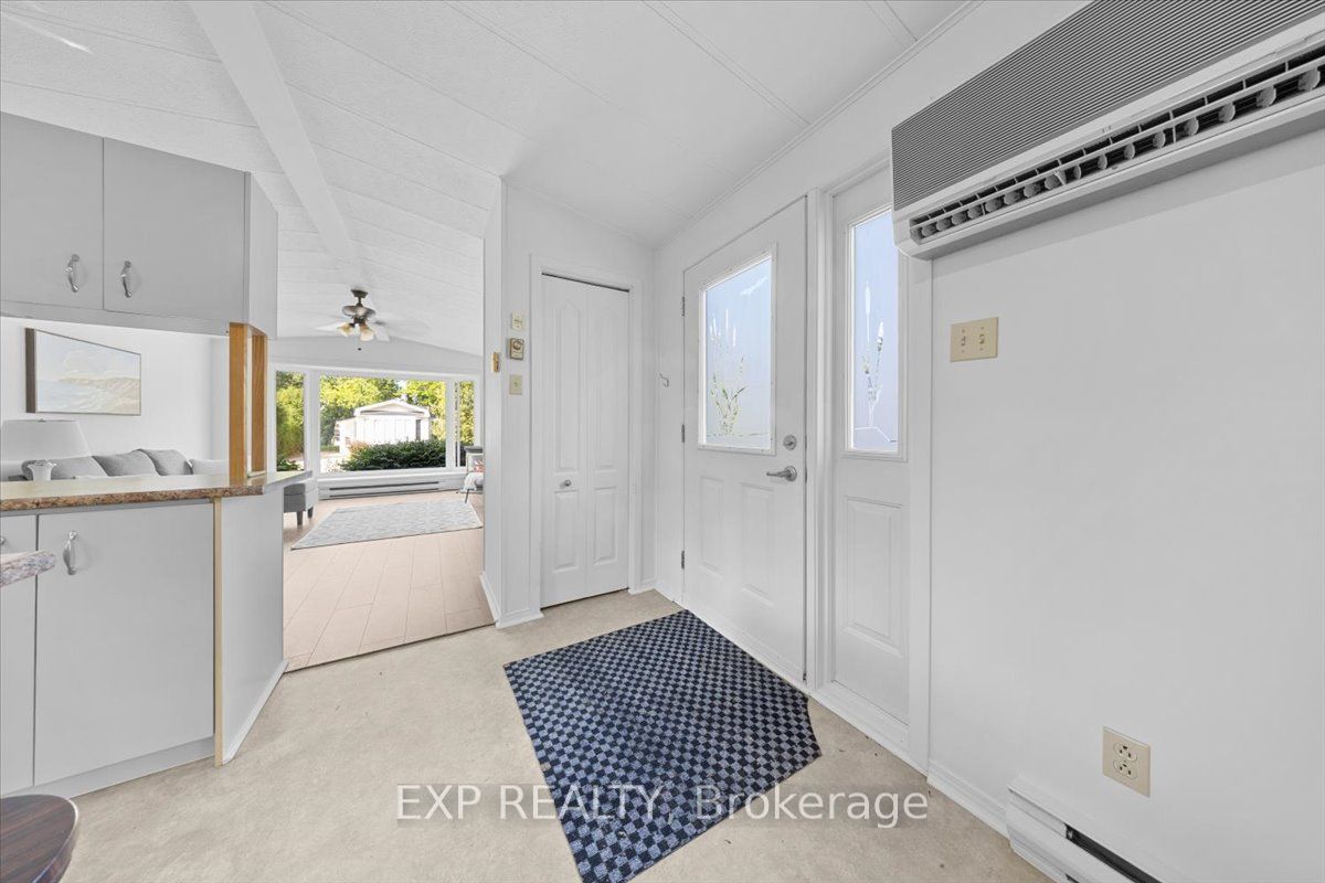 1036 Teena Colleen Private, Greely - Metcalfe - Osgoode - Vernon and Area, ON K4P 1C6 photo 5