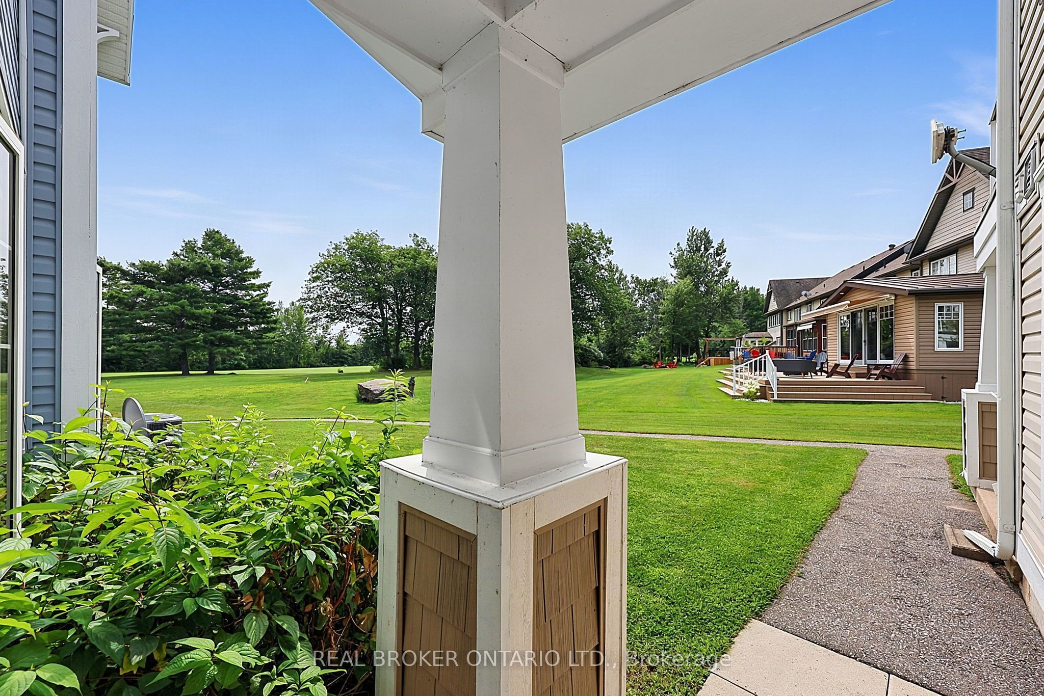 11 Carnoustie Lane, Georgian Bay, ON L0K 1S0 photo 2