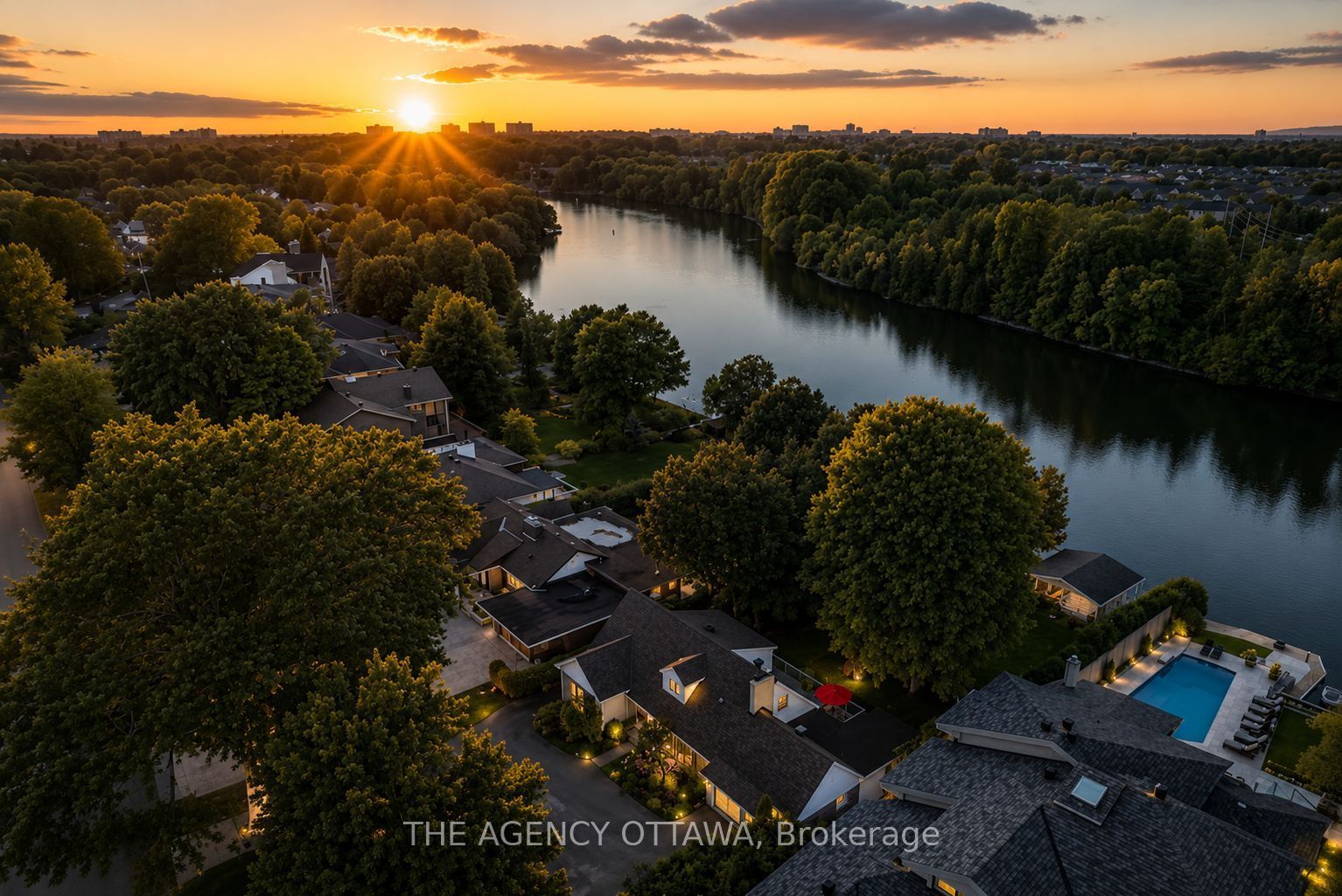 3651 Revelstoke Drive, Billings Bridge - Riverside Park and Area, ON K1V 7C2 photo 4