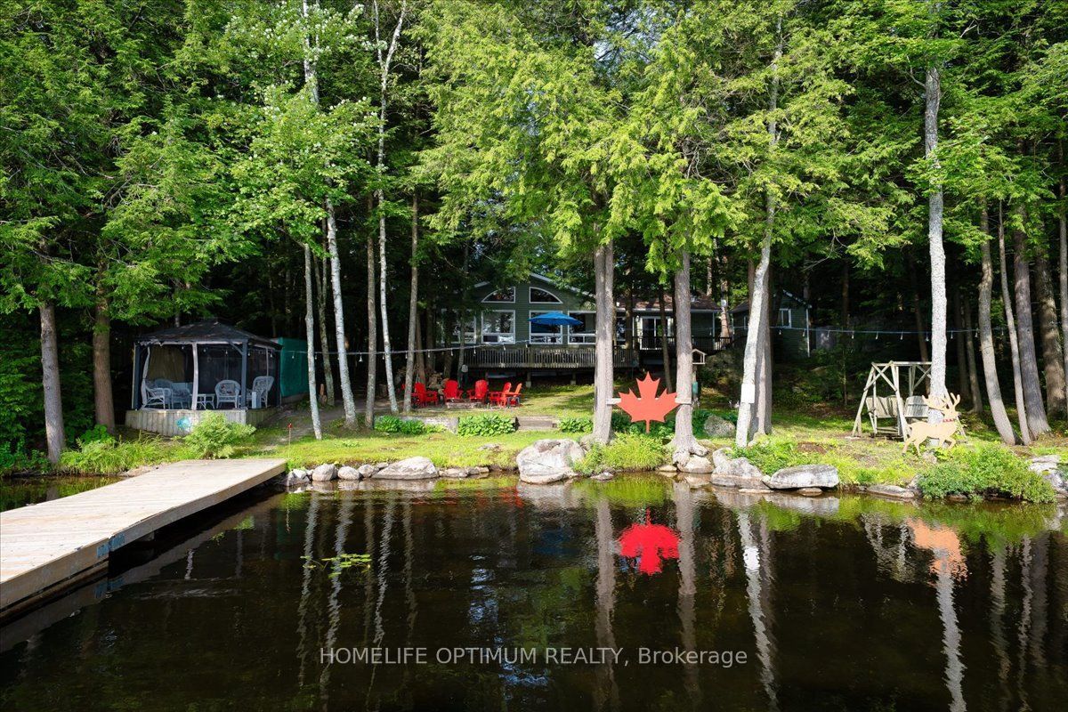 1195 Lakeshore Drive N, Bracebridge, ON P1L 1X3 photo 2