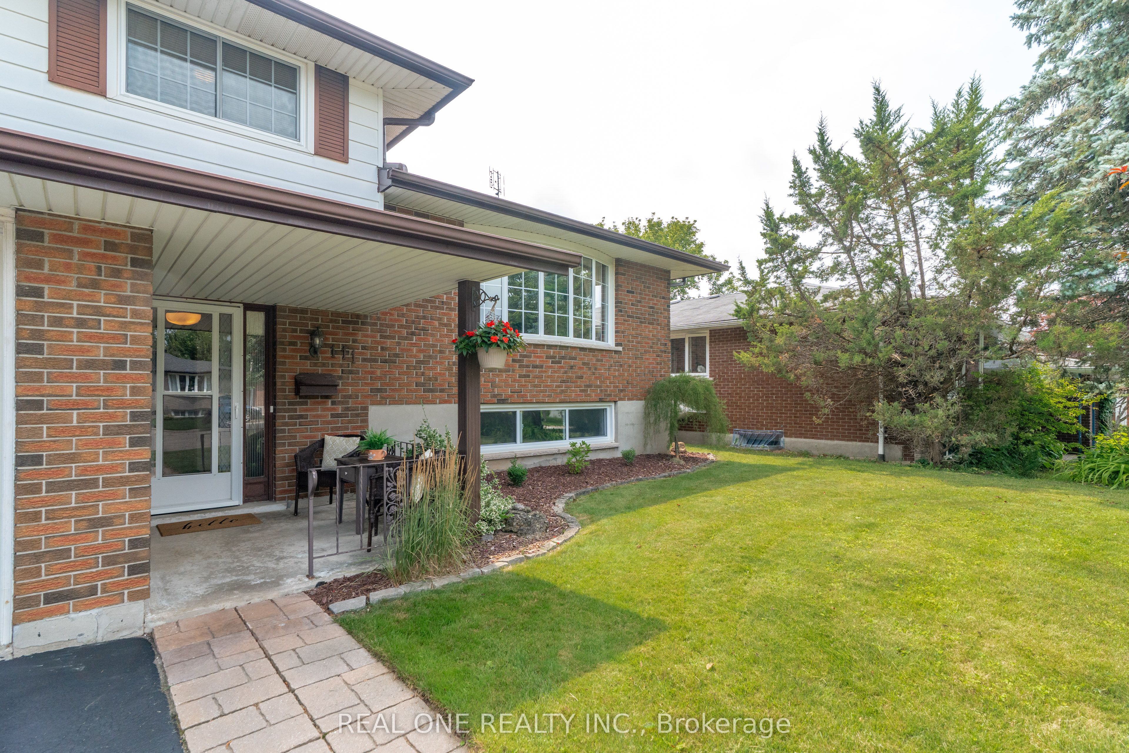 111 Glenburnie Drive, Guelph, ON N1E 4C9 photo 4