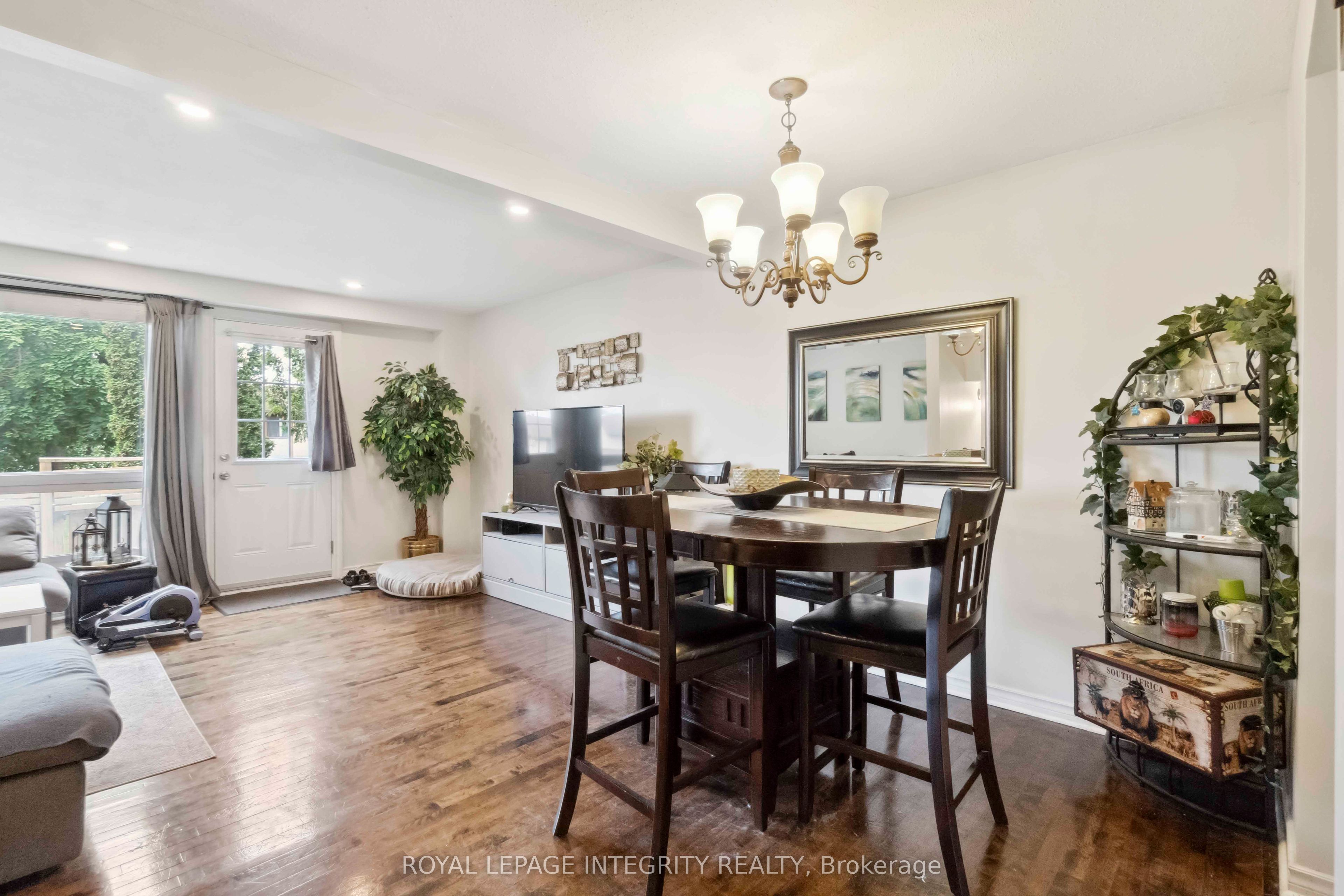 1248 Bethamy Lane 203, Beacon Hill North - South and Area, ON K1J 8P4 photo 5