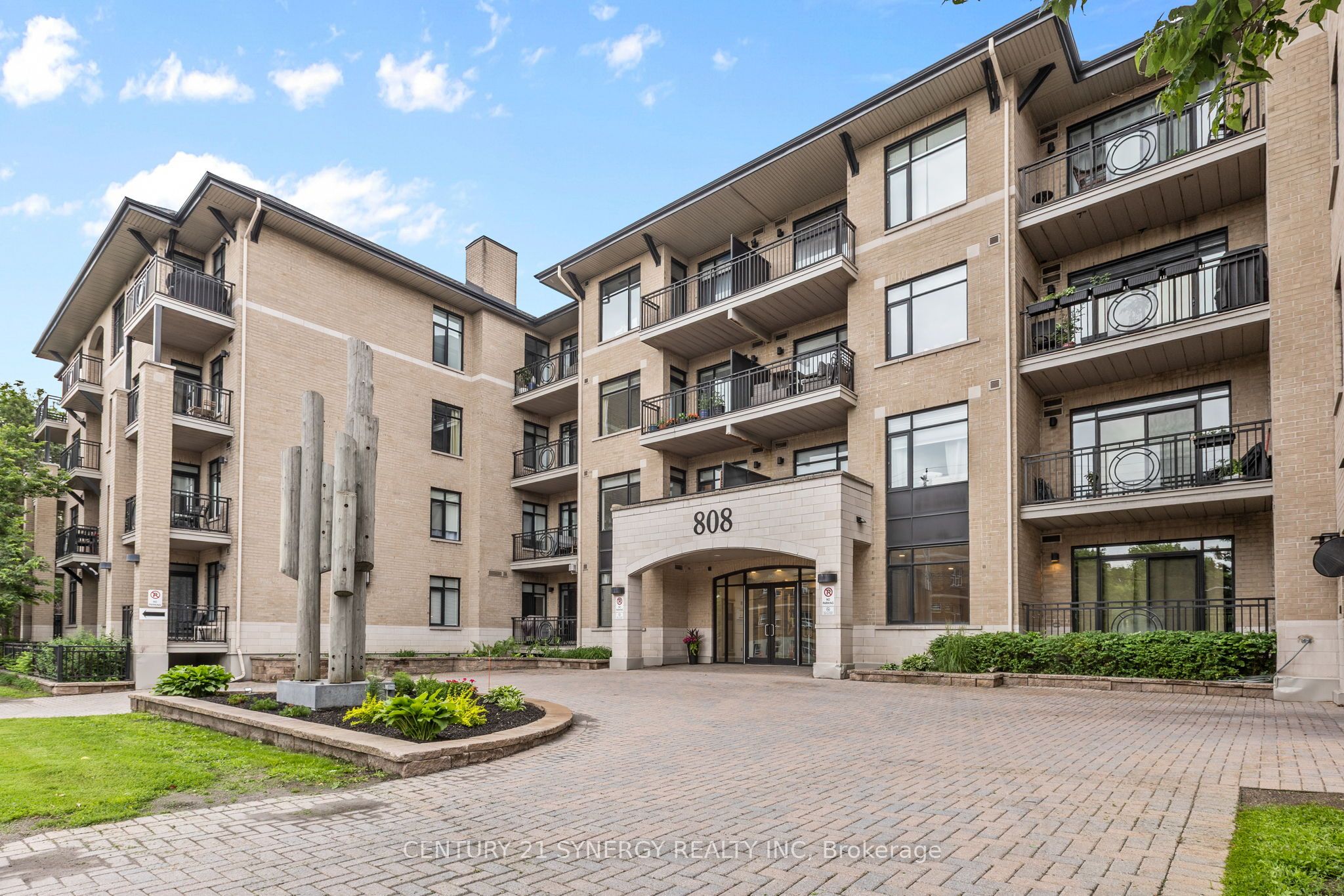 808 Bronson Avenue 312, Dows Lake - Civic Hospital and Area, ON K1S 5A4