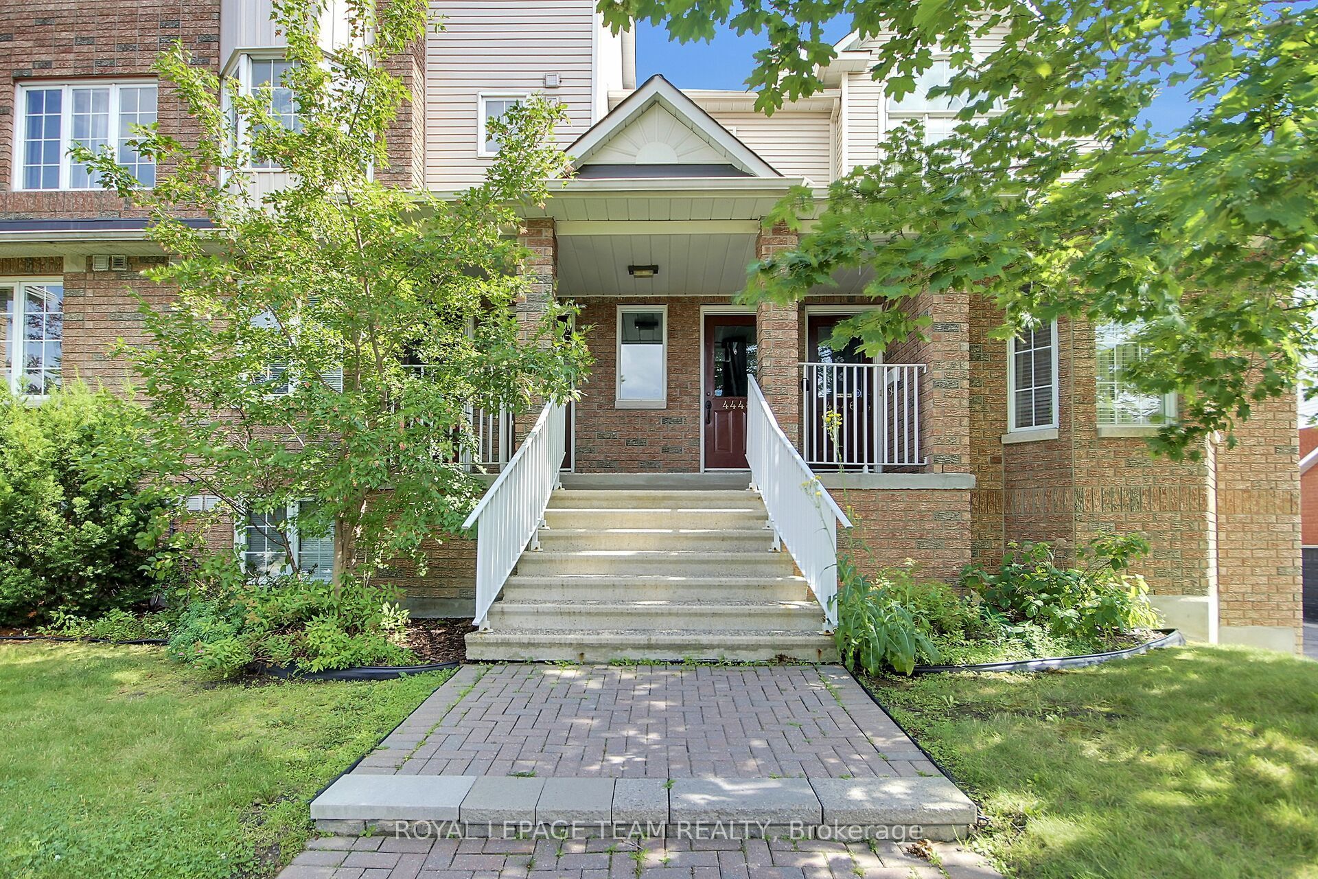 4448 Harper Avenue 7, Cyrville - Carson Grove - Pineview, ON K1J 1E1 photo 2