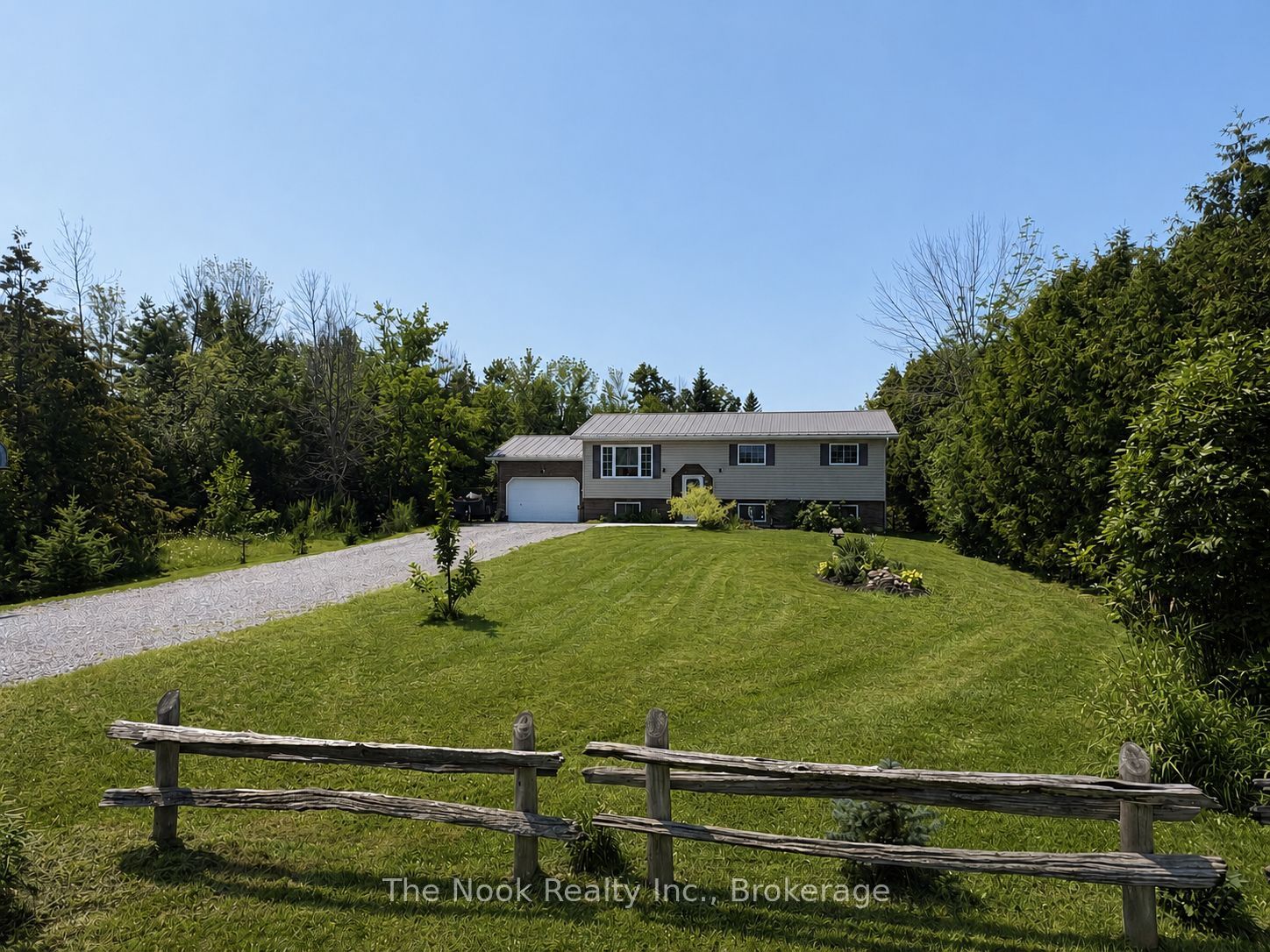 31 Carlton Crescent, Kawartha Lakes, ON K0L 2W0