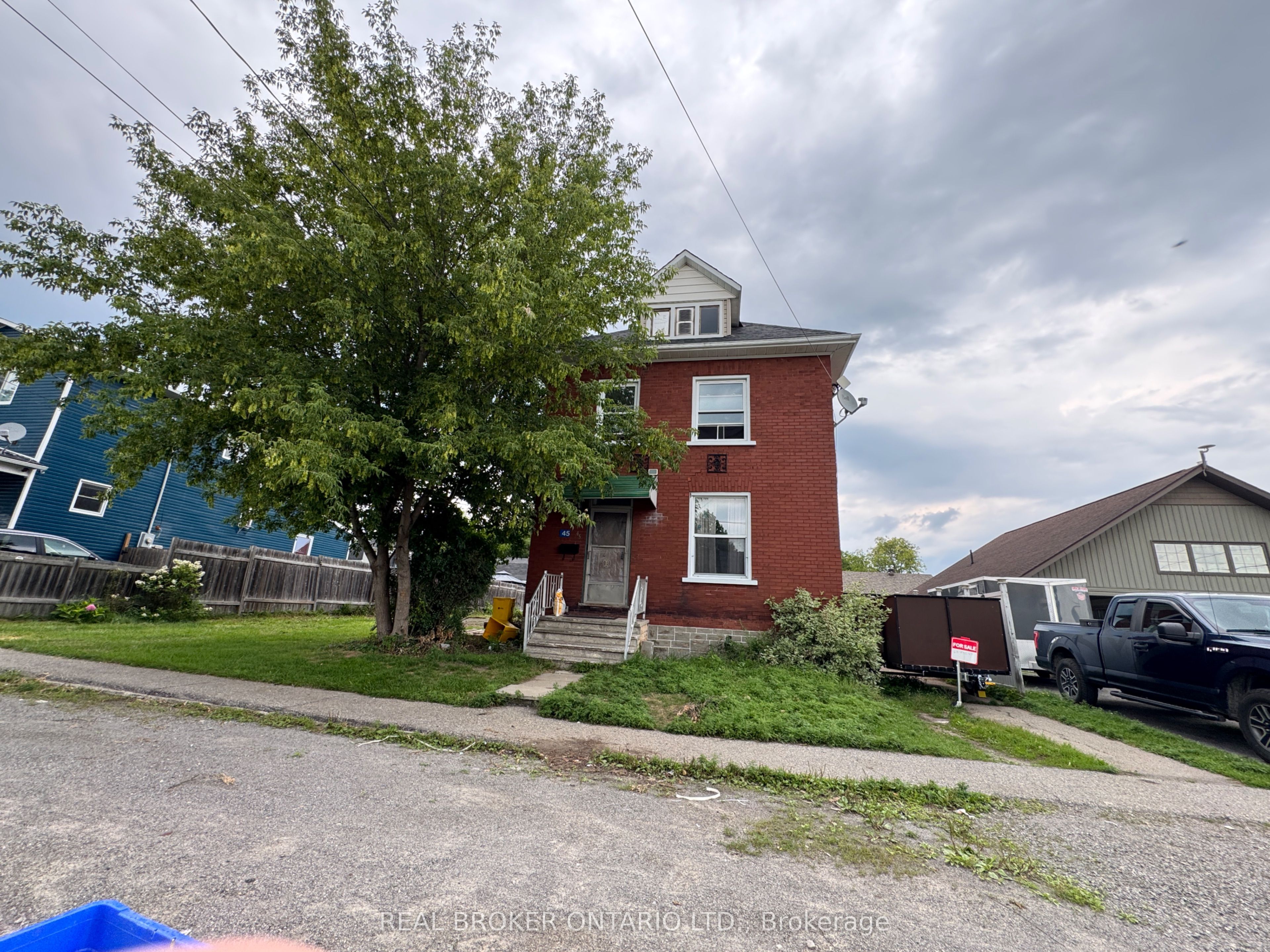 45 Alice Street, Smiths Falls, ON K7A 2W4