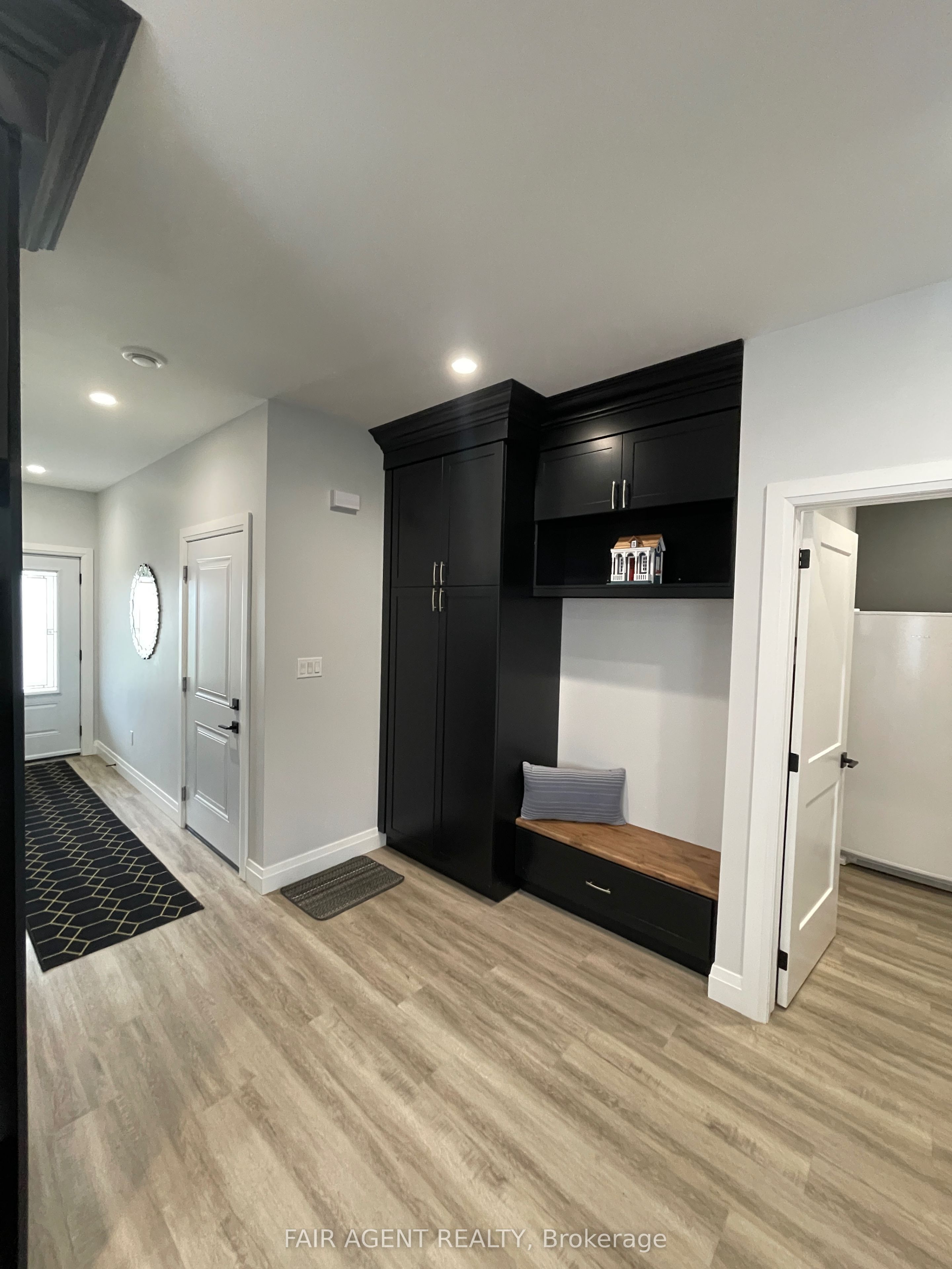 255 Albert Street 2, Huron East, ON N0G 1H0 photo 5