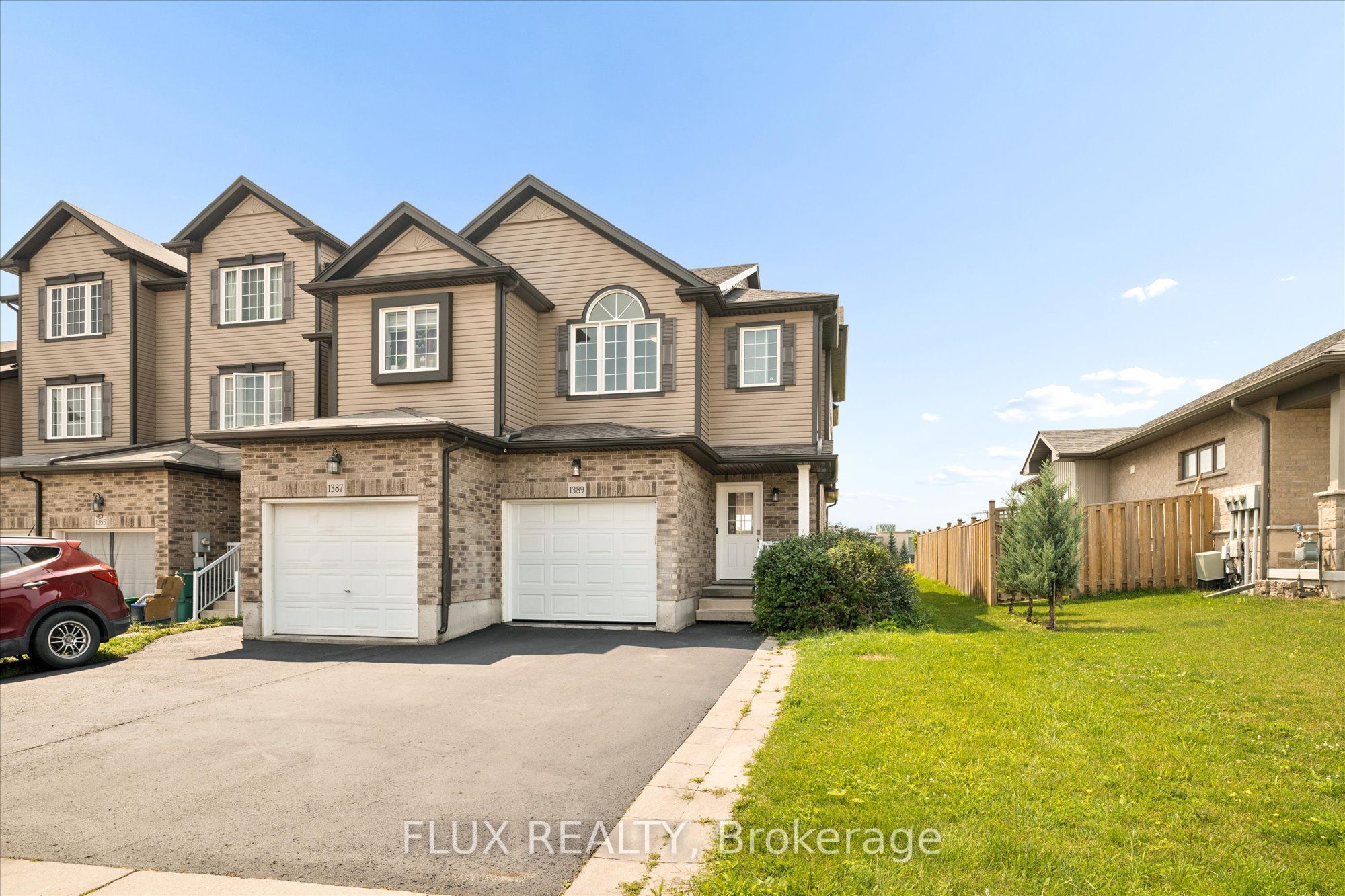 1389 Countrystone Drive, Waterloo, ON N2N 3R8 photo 3