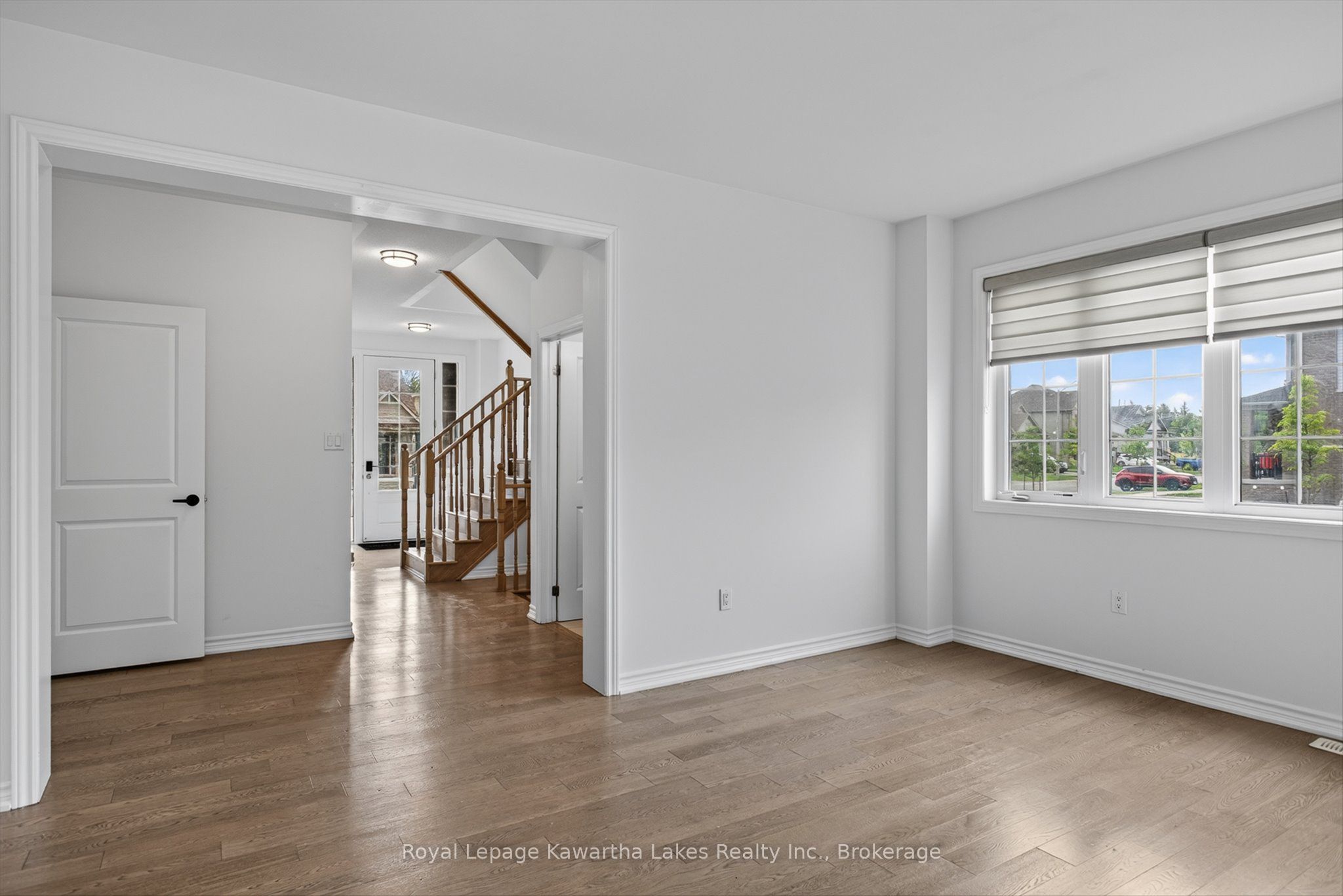 19 Hennessey Crescent, Kawartha Lakes, ON K9V 0P2 photo 5