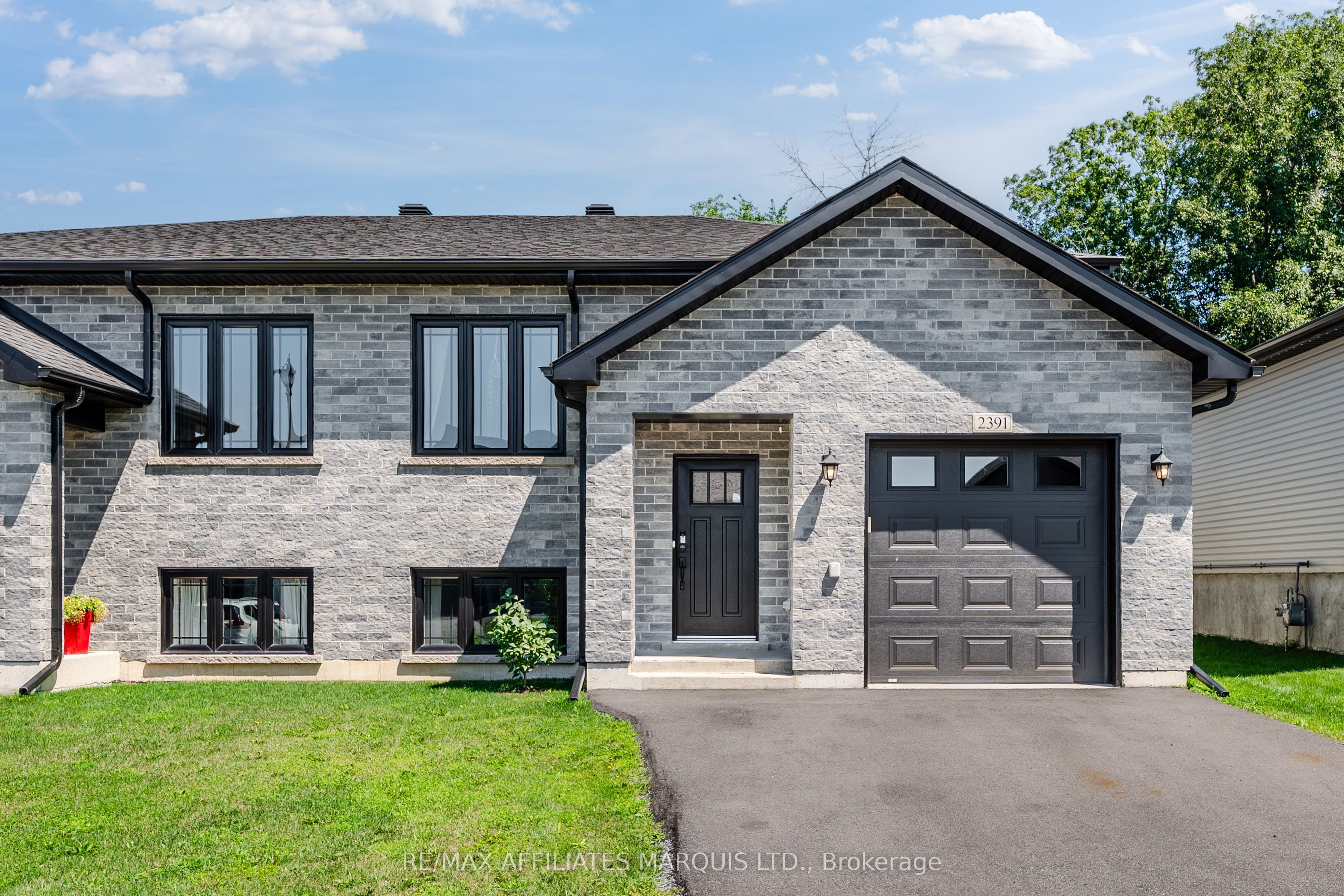 2391 Watson Crescent, Cornwall, ON K6H 0H8