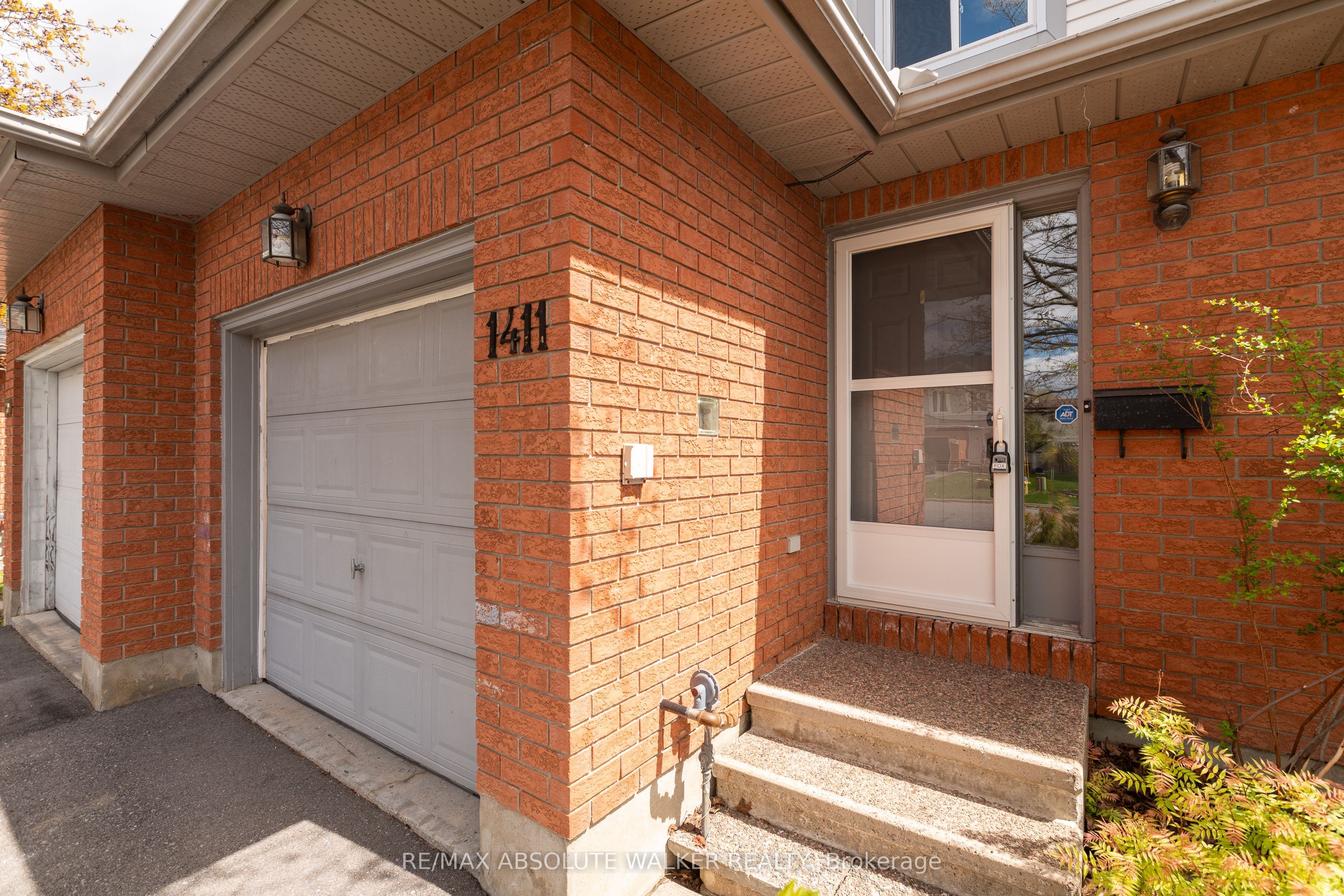 1411 Caravel Crescent, Orleans - Cumberland and Area, ON K1E 3X4 photo 2