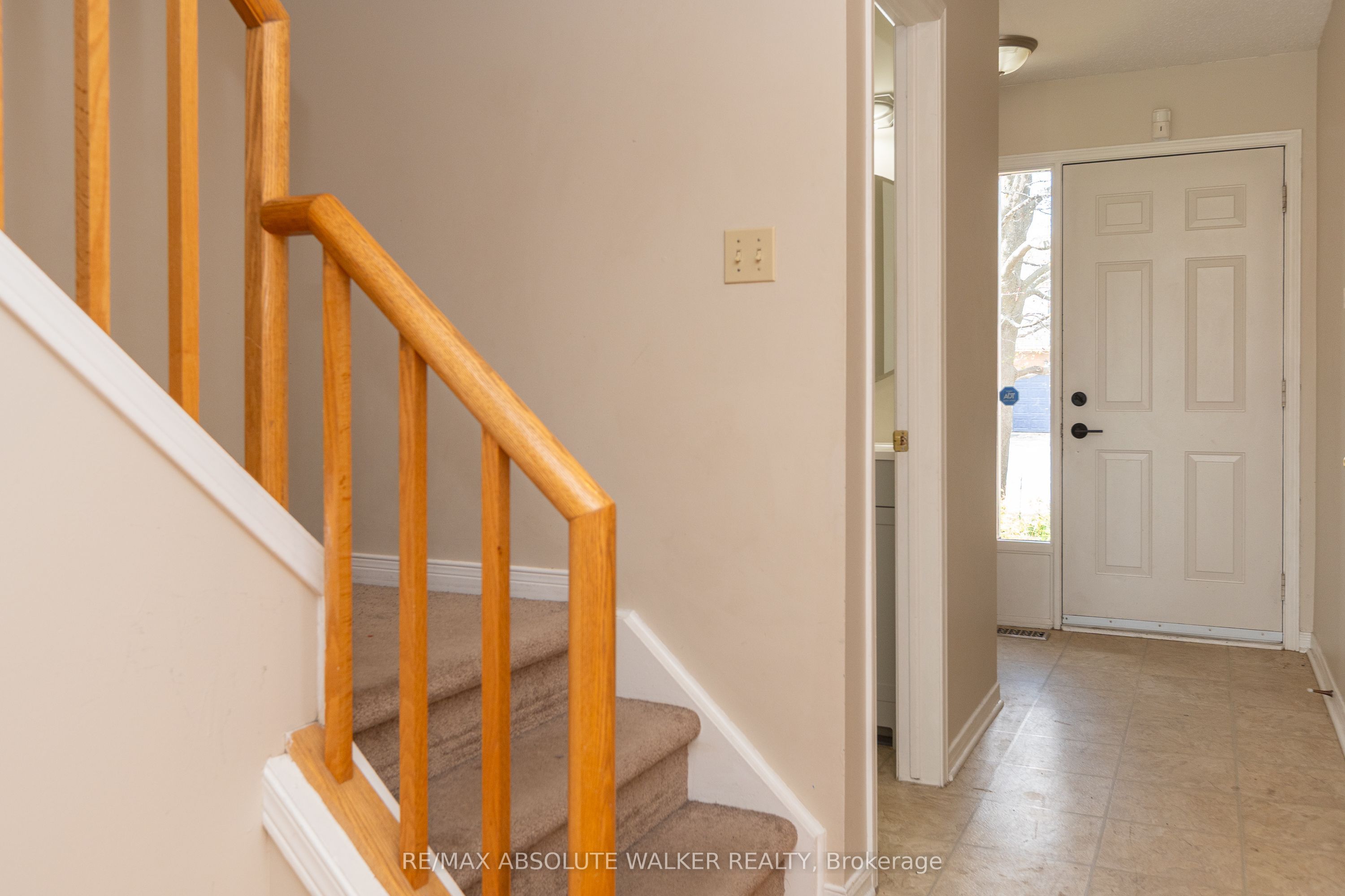 1411 Caravel Crescent, Orleans - Cumberland and Area, ON K1E 3X4 photo 4