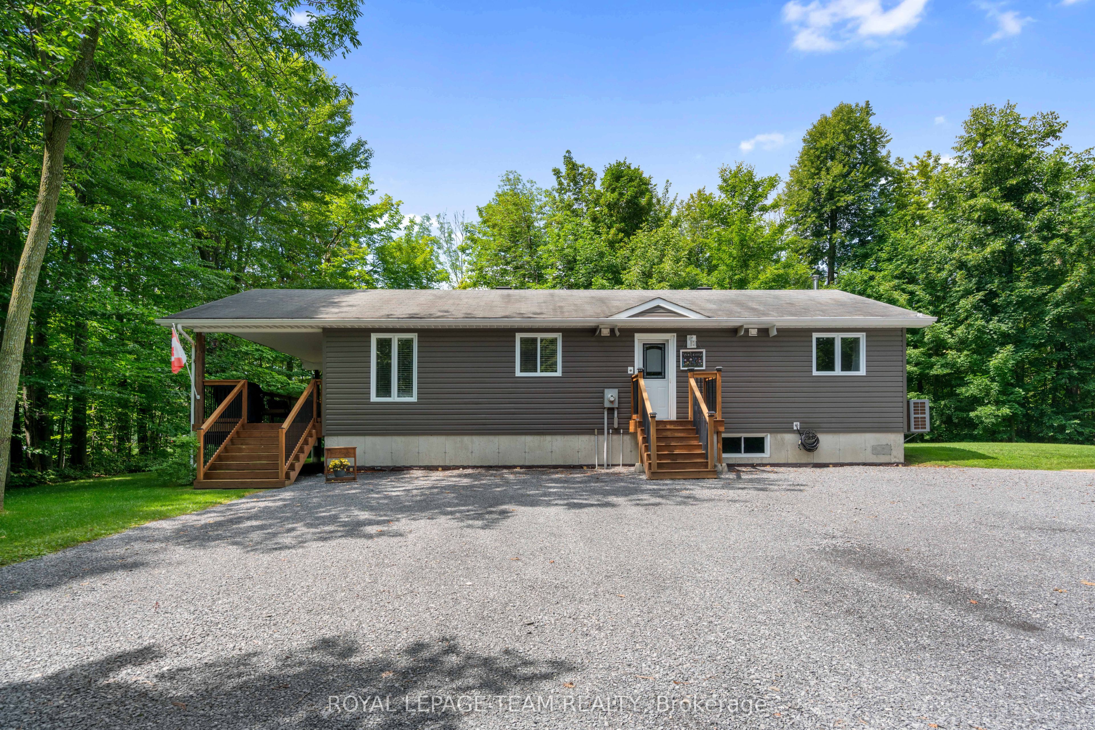 15065 Concession 3-4 Road, North Stormont, ON K0C 1K0 photo 2
