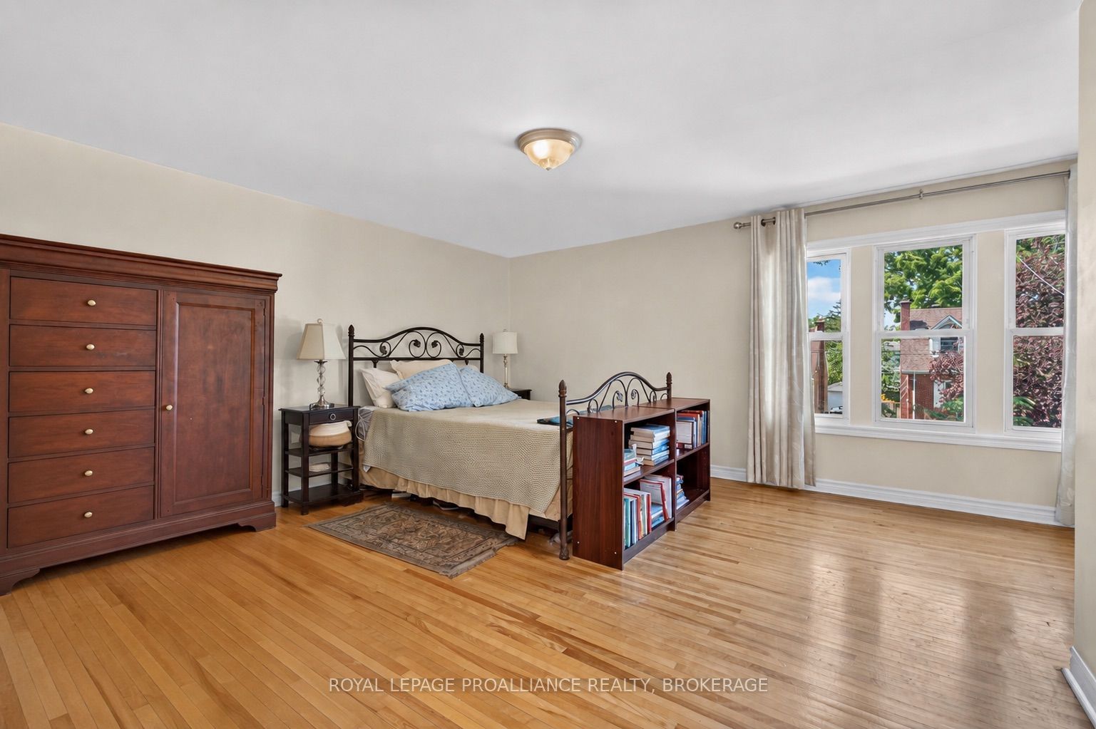 265 College Street, Kingston, ON K7L 4M1 photo 5