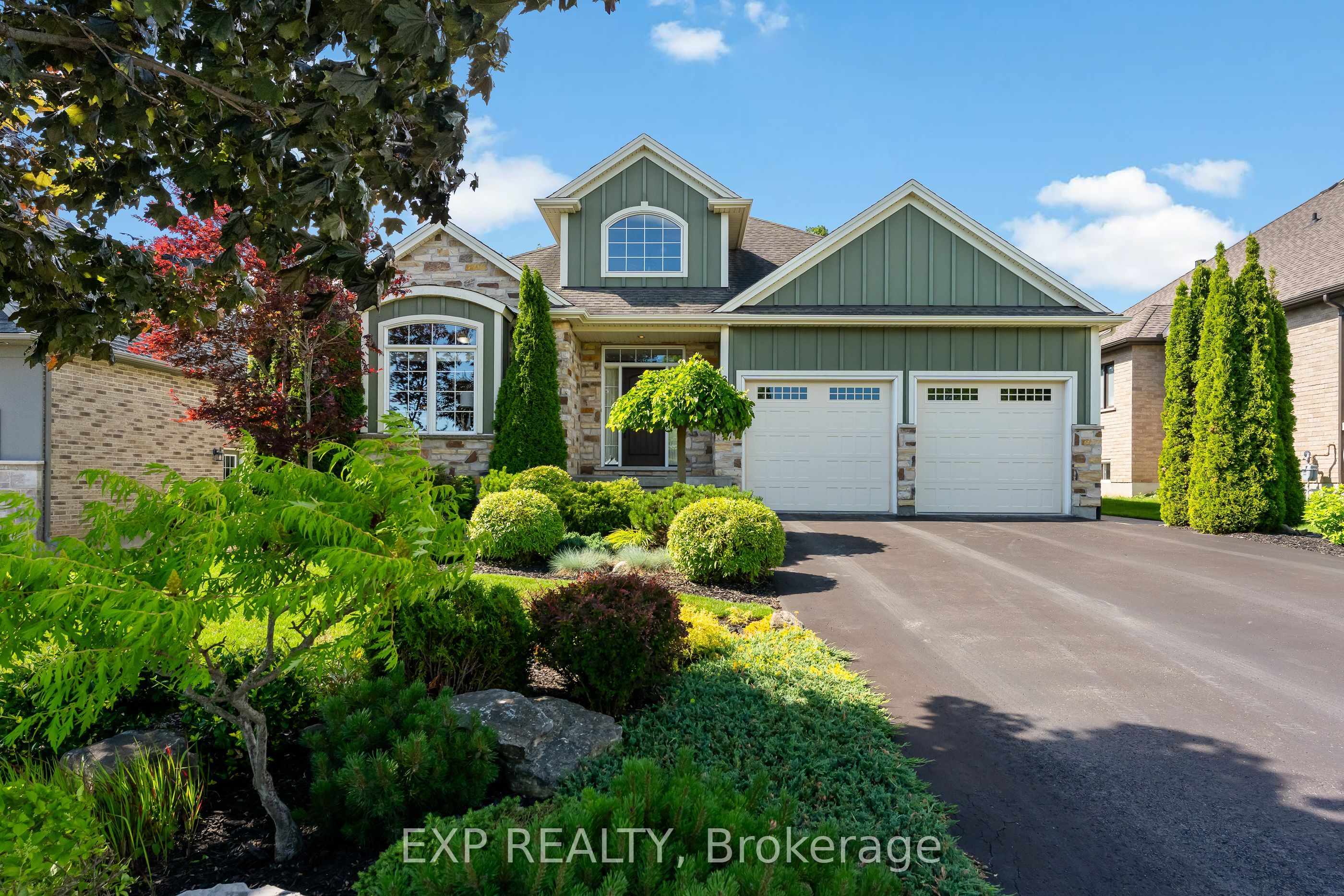 6 Creekside Drive, Niagara-on-the-Lake, ON L0S 1J0 photo 2