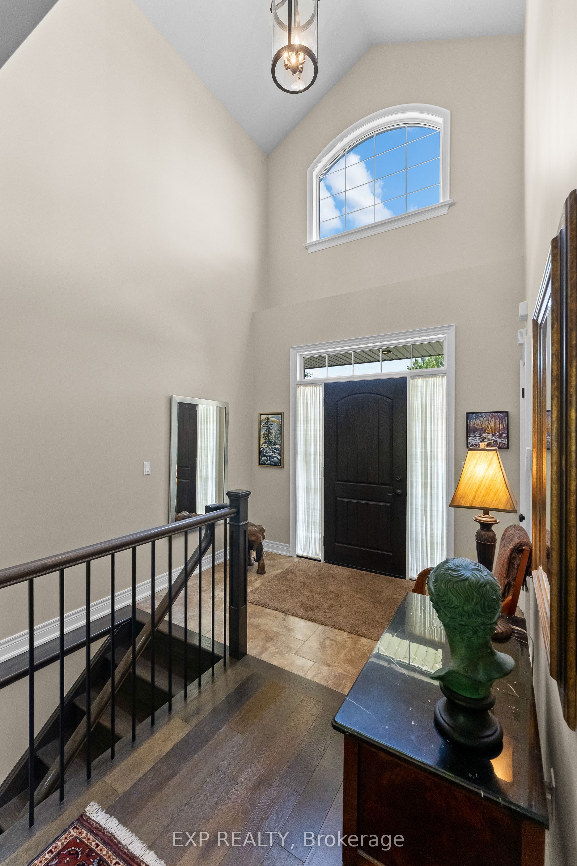 6 Creekside Drive, Niagara-on-the-Lake, ON L0S 1J0 photo 5