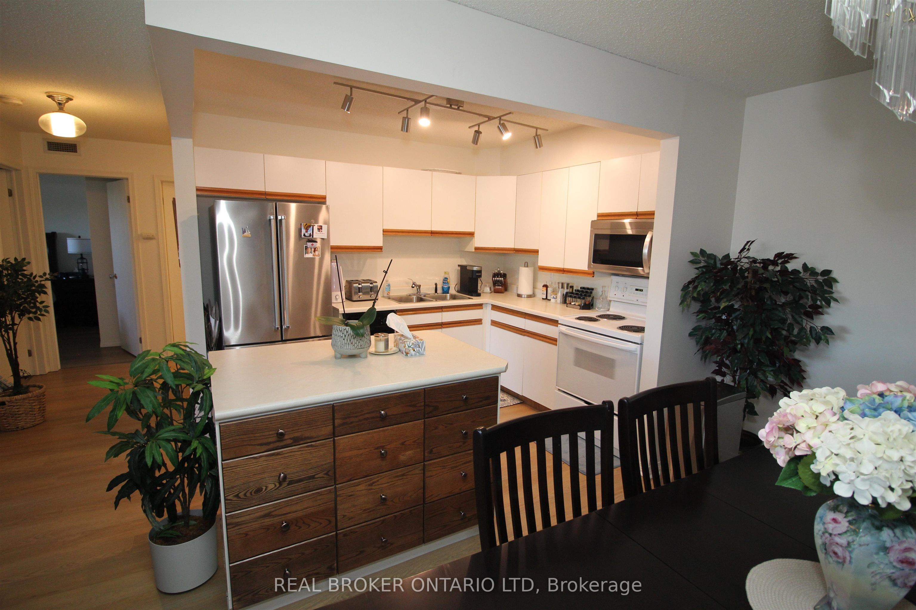 500 Toledo Street 320, Thunder Bay, ON P7A 8A8 photo 5