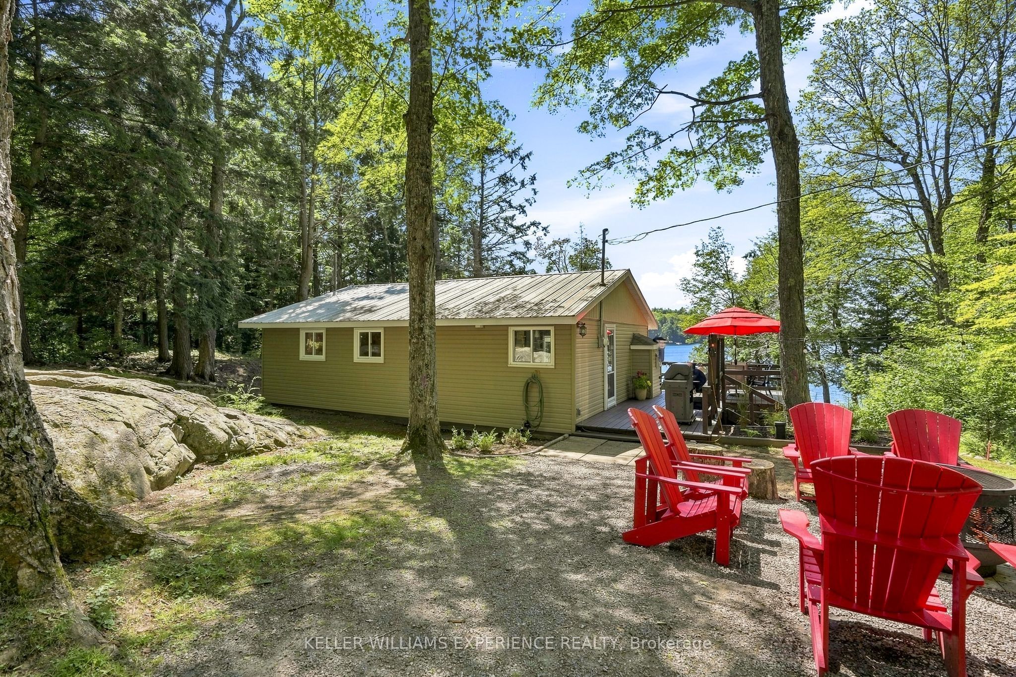 548 Silver Lake Road, Magnetawan, ON P0A 1P0