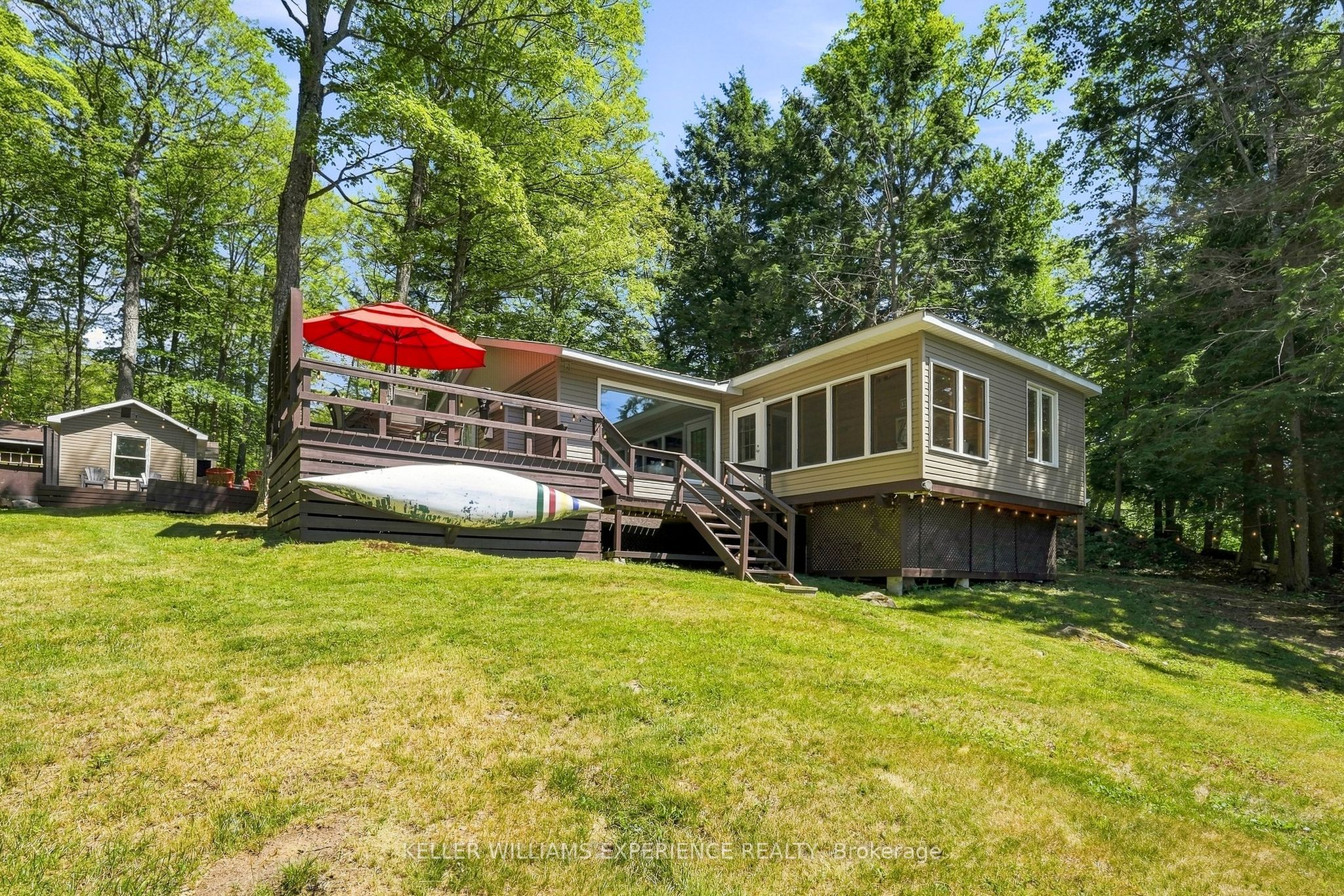 548 Silver Lake Road, Magnetawan, ON P0A 1P0 photo 3