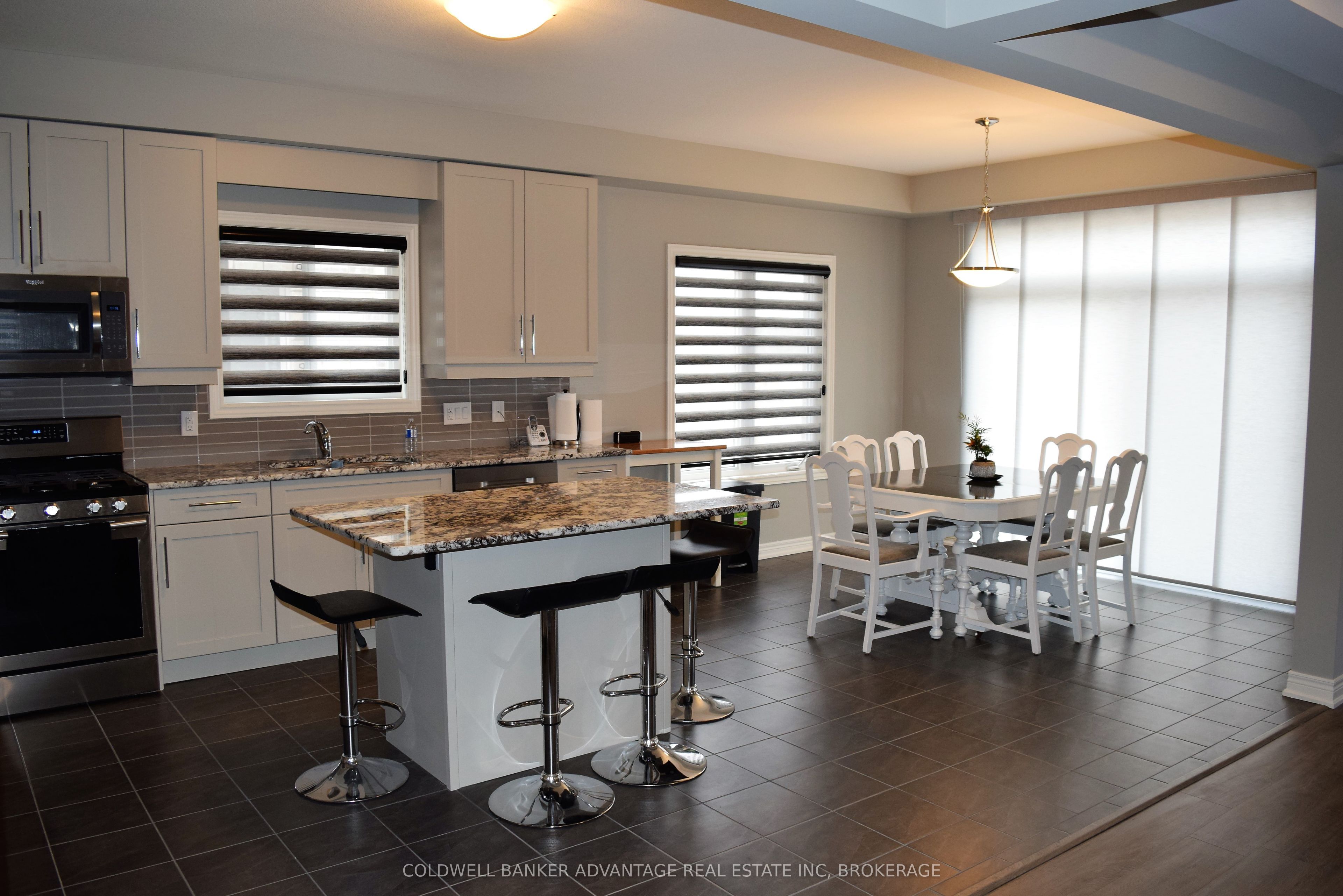 97 Crow Street S, Welland, ON L3C 0G6 photo 3