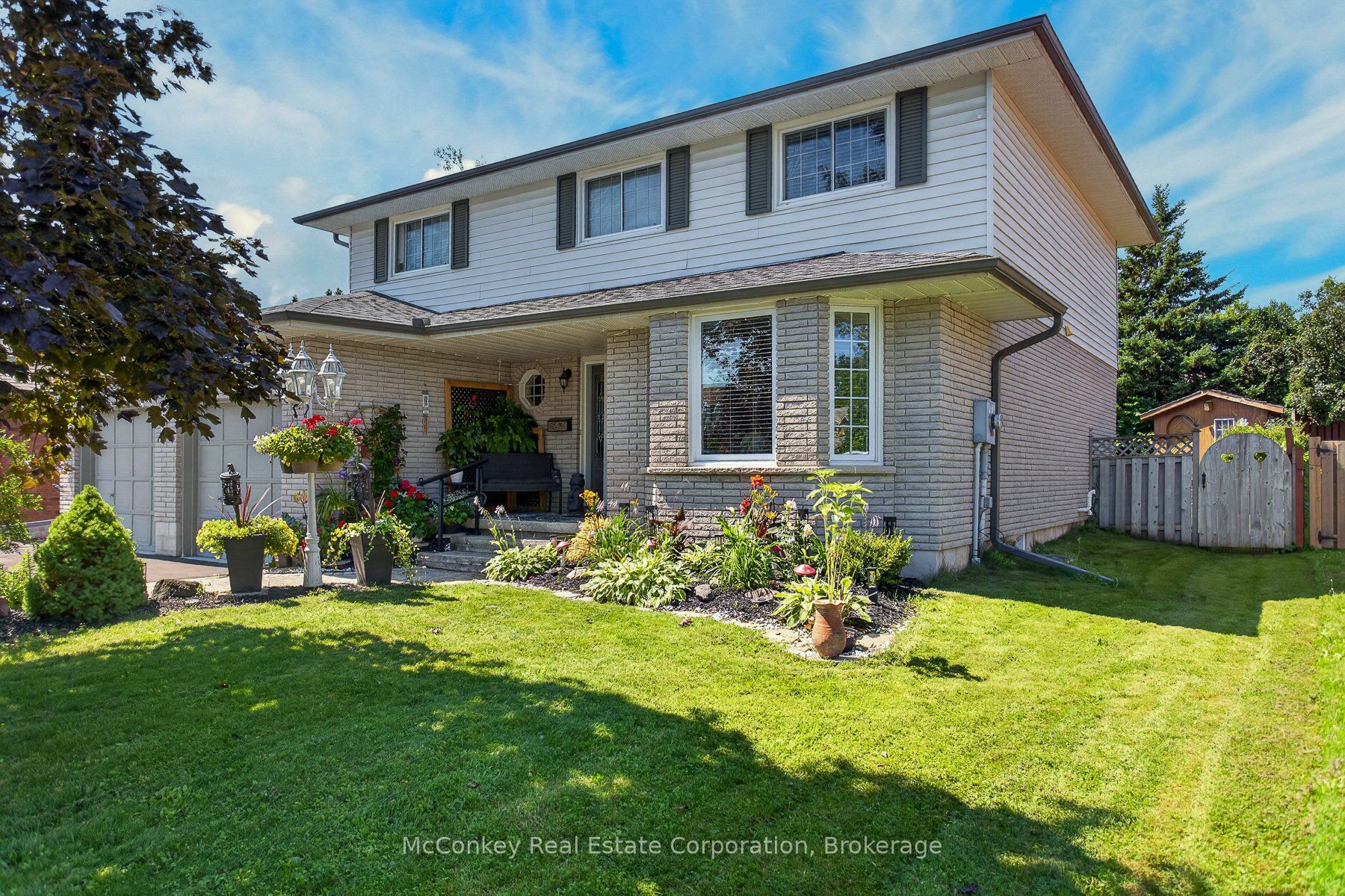 1817 Parkwood Circle, Peterborough, ON K9J 8C3 photo 2