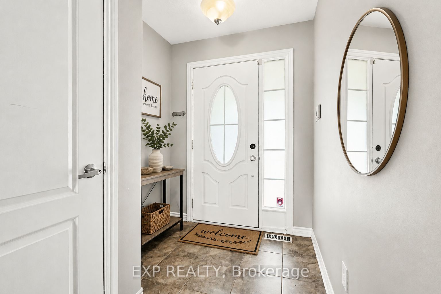 81 Switch Grass Crescent, Barrhaven, ON K2J 5Z3 photo 3