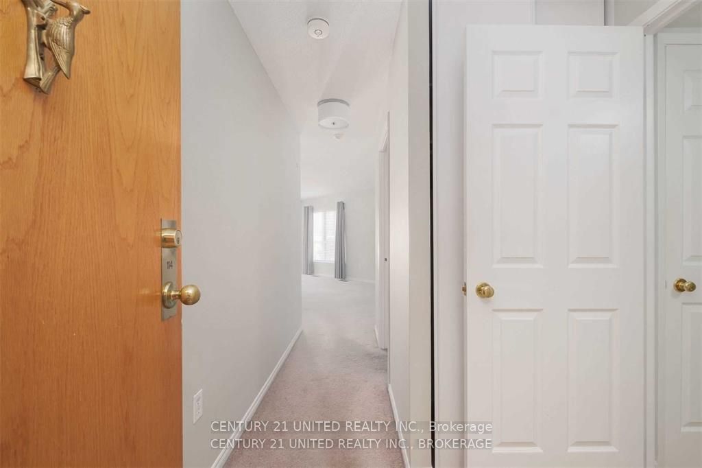 921 Armour Road 114, Peterborough, ON K9H 7K5 photo 4