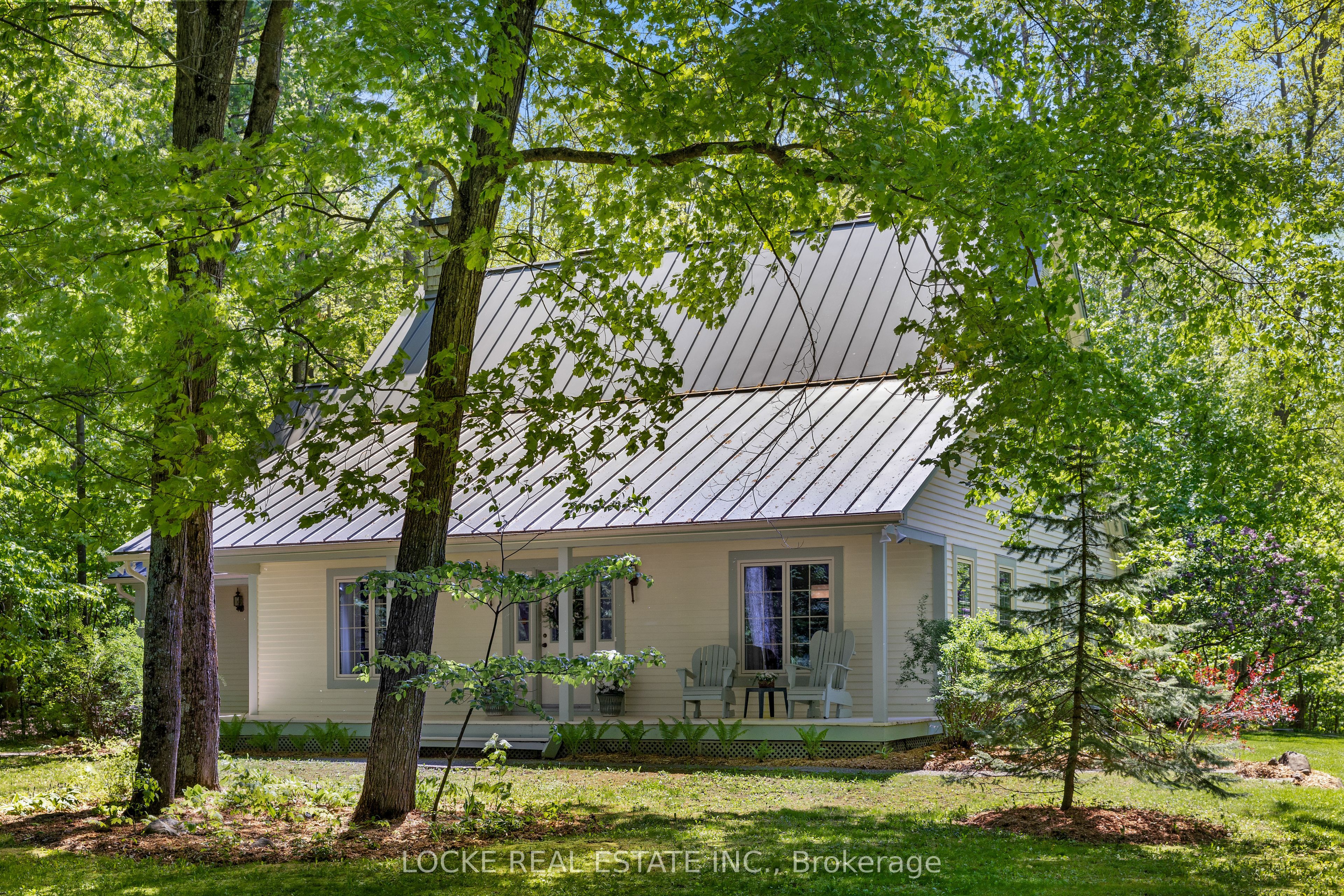 2207 Pleasantview Court, Orleans - Cumberland and Area, ON K4C 1H7