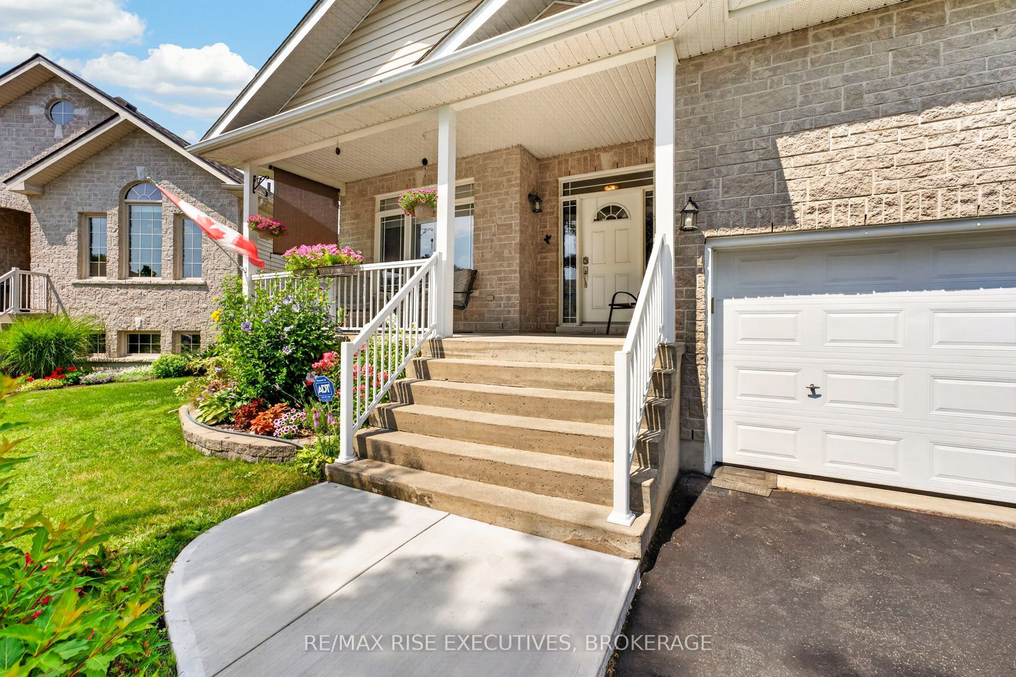 550 Weston Crescent, Kingston, ON K7M 9E9 photo 4