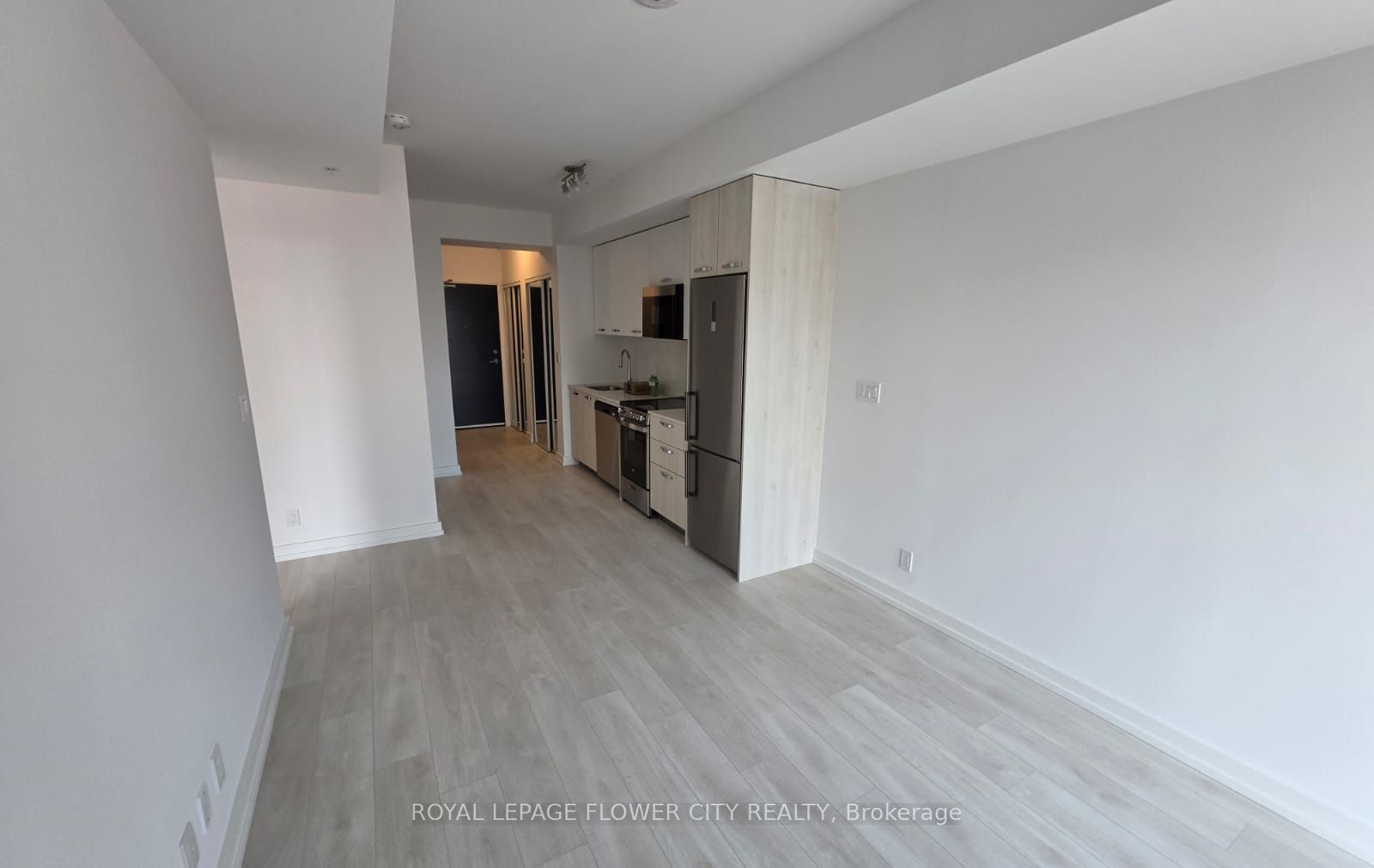 75 James Street 712, Hamilton, ON L8P 2Y9 photo 4