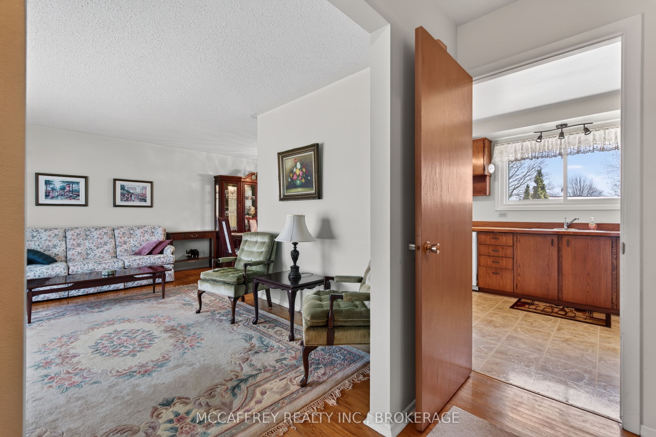212 King Street, Greater Napanee, ON K7R 1B7 photo 5