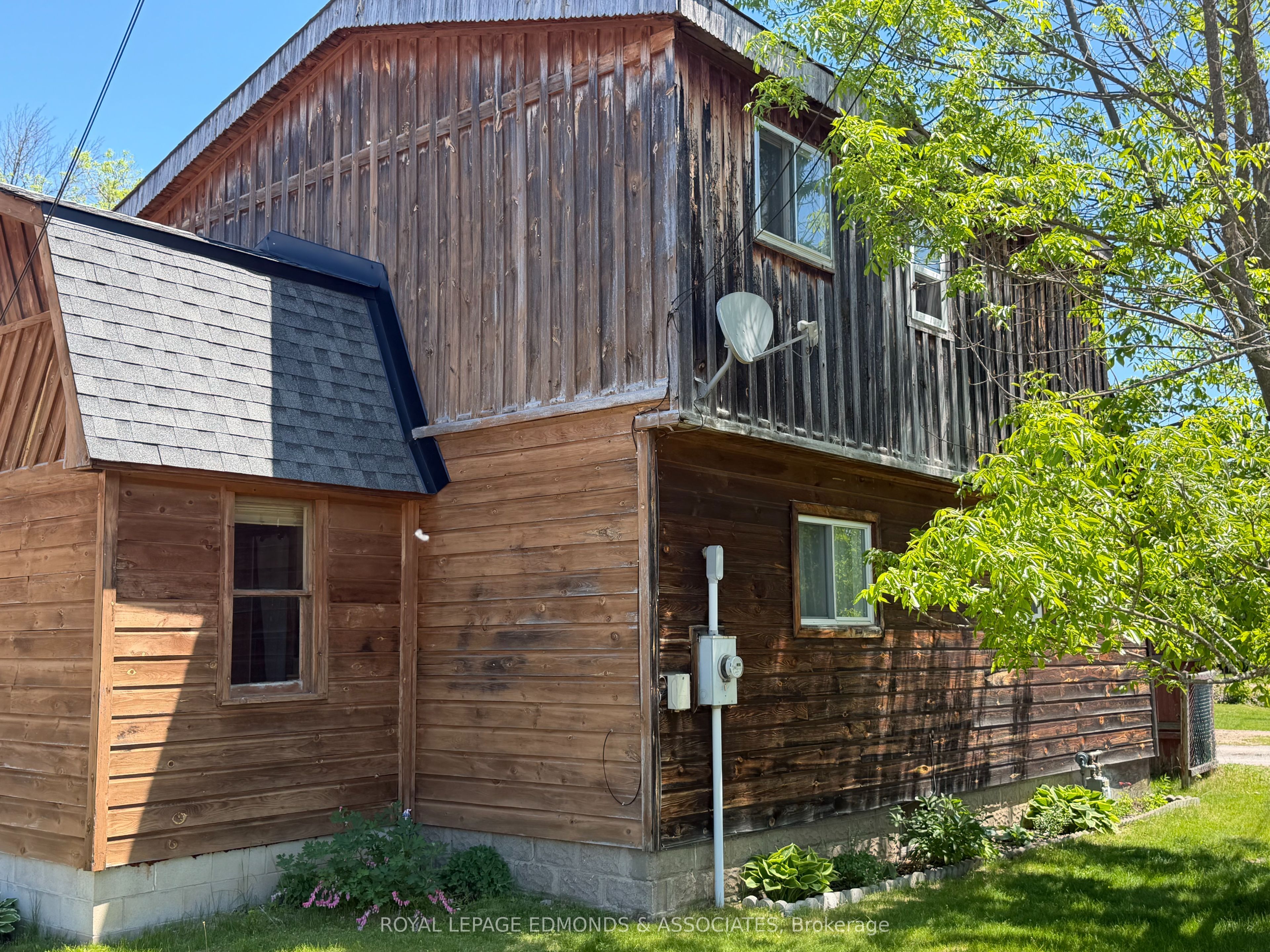 249 Wilfred Street, Pembroke, ON K8A 5K8 photo 3