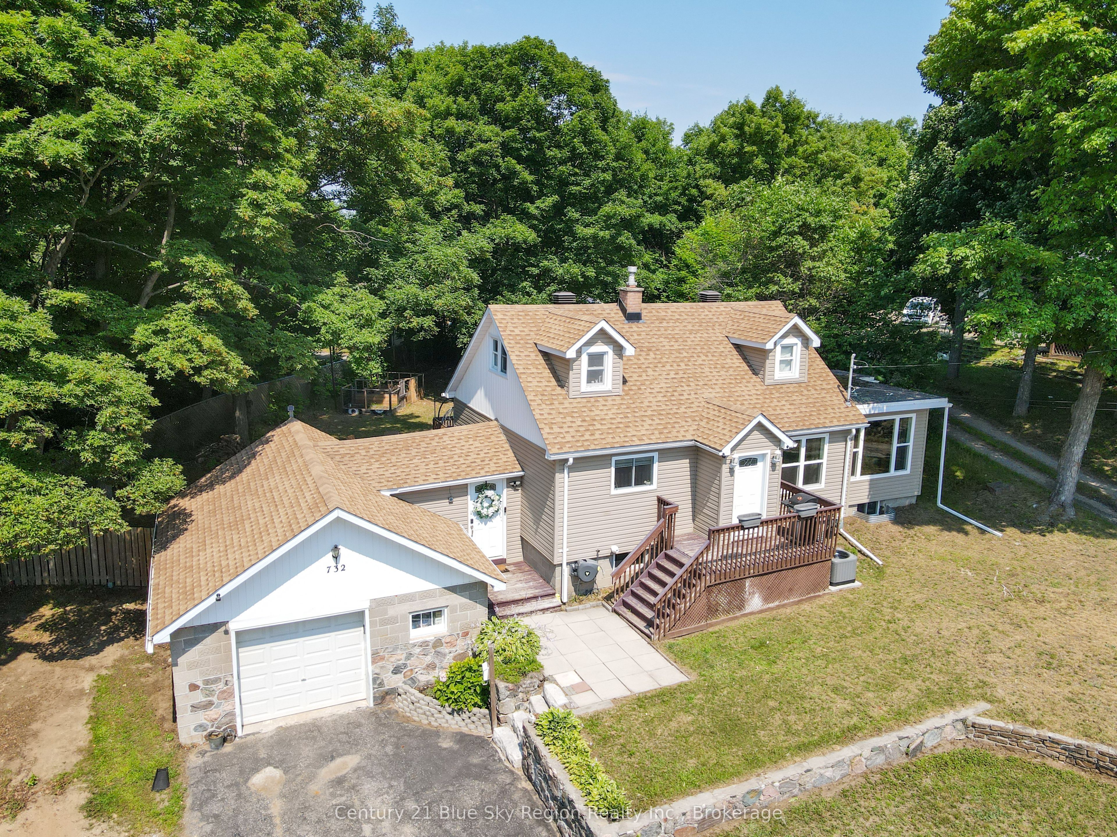 732 Airport Road, North Bay, ON P1C 1A2 photo 3
