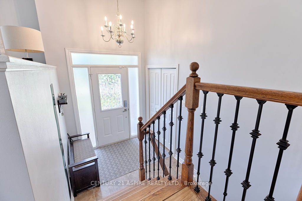 12 Bedard Boulevard, Petawawa, ON K8H 0B7 photo 4