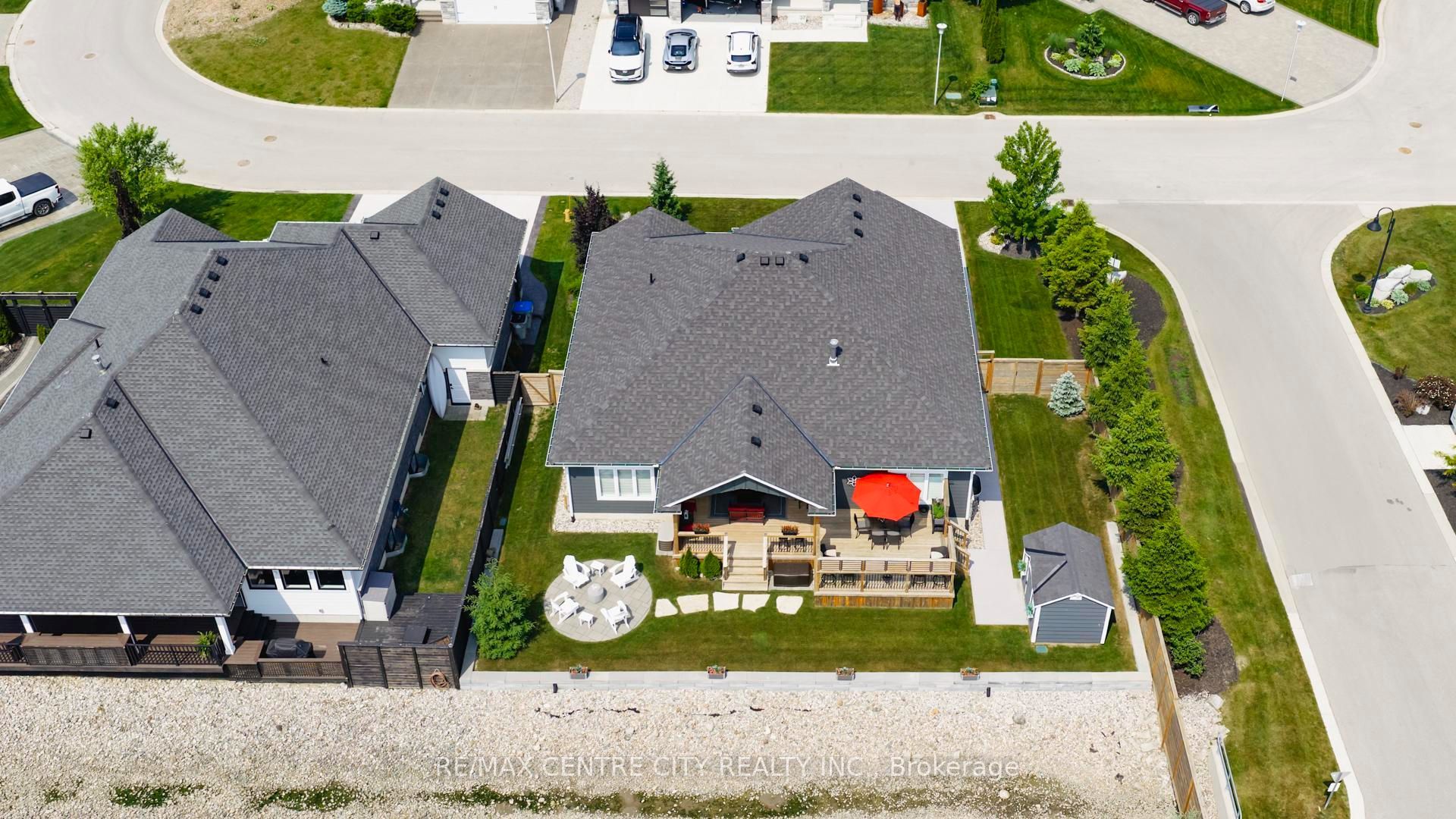 38 Erin Place, Lambton Shores, ON N0M 1T0 photo 4