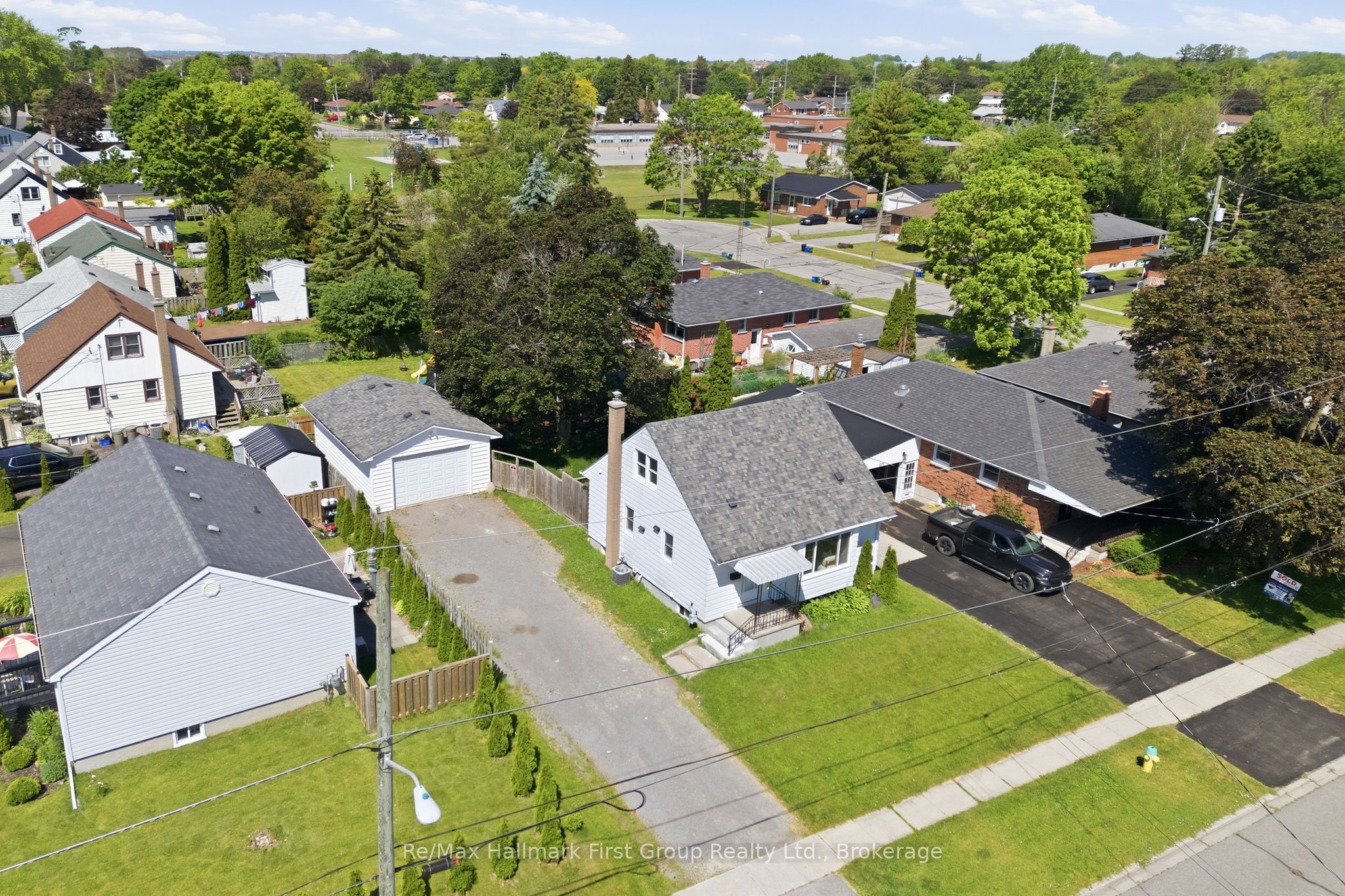 573 Sinclair Street, Cobourg, ON K9A 2Y8 photo 3
