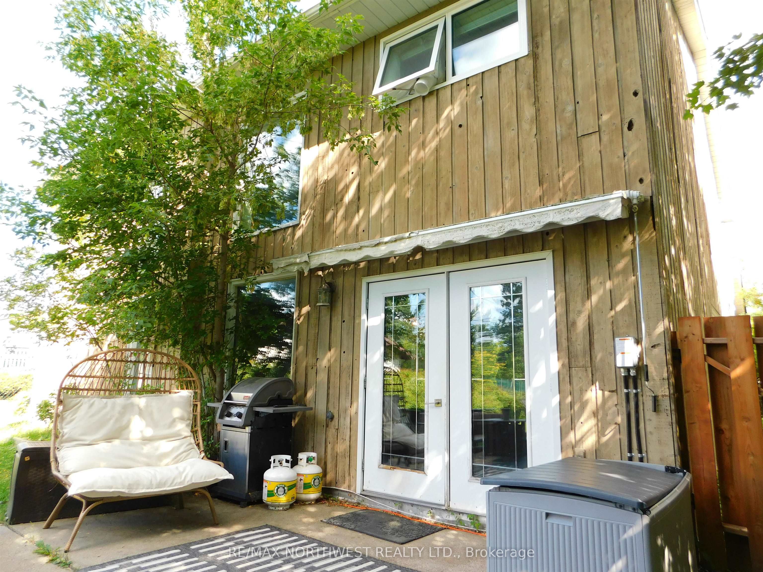 70 Wood Street, Dryden, ON P8N 1T2 photo 4