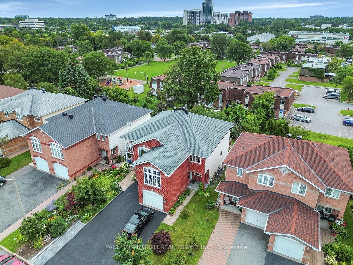92 Splinter Crescent, Britannia Heights - Queensway Terrace N and Area, ON K2B 1B2 photo 4