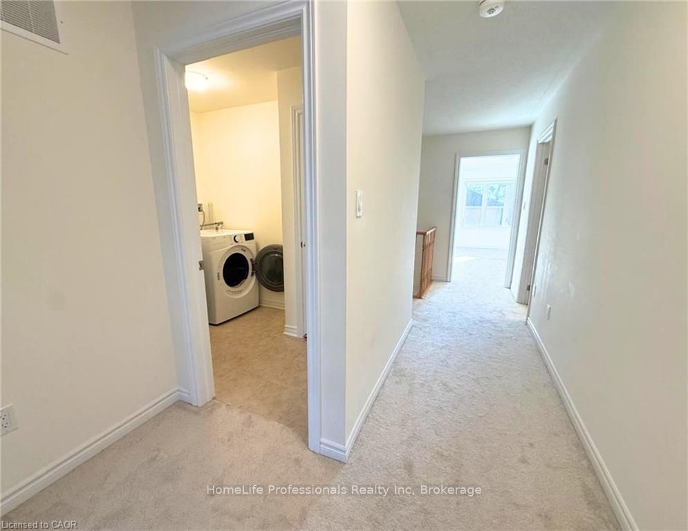 305 GARNER Road W 65, Hamilton, ON L9G 5E6 photo 2