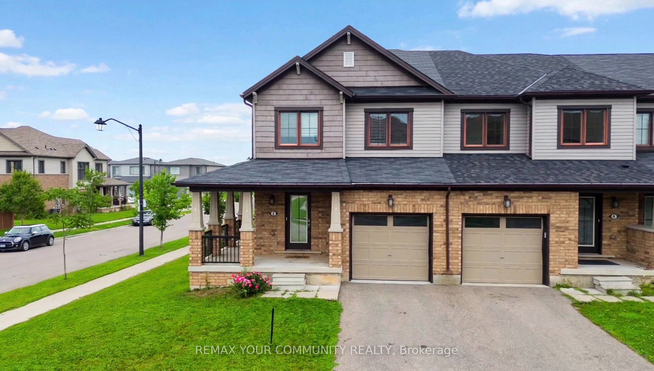 2 Prestwick Street, Hamilton, ON L8J 0K7 photo 2