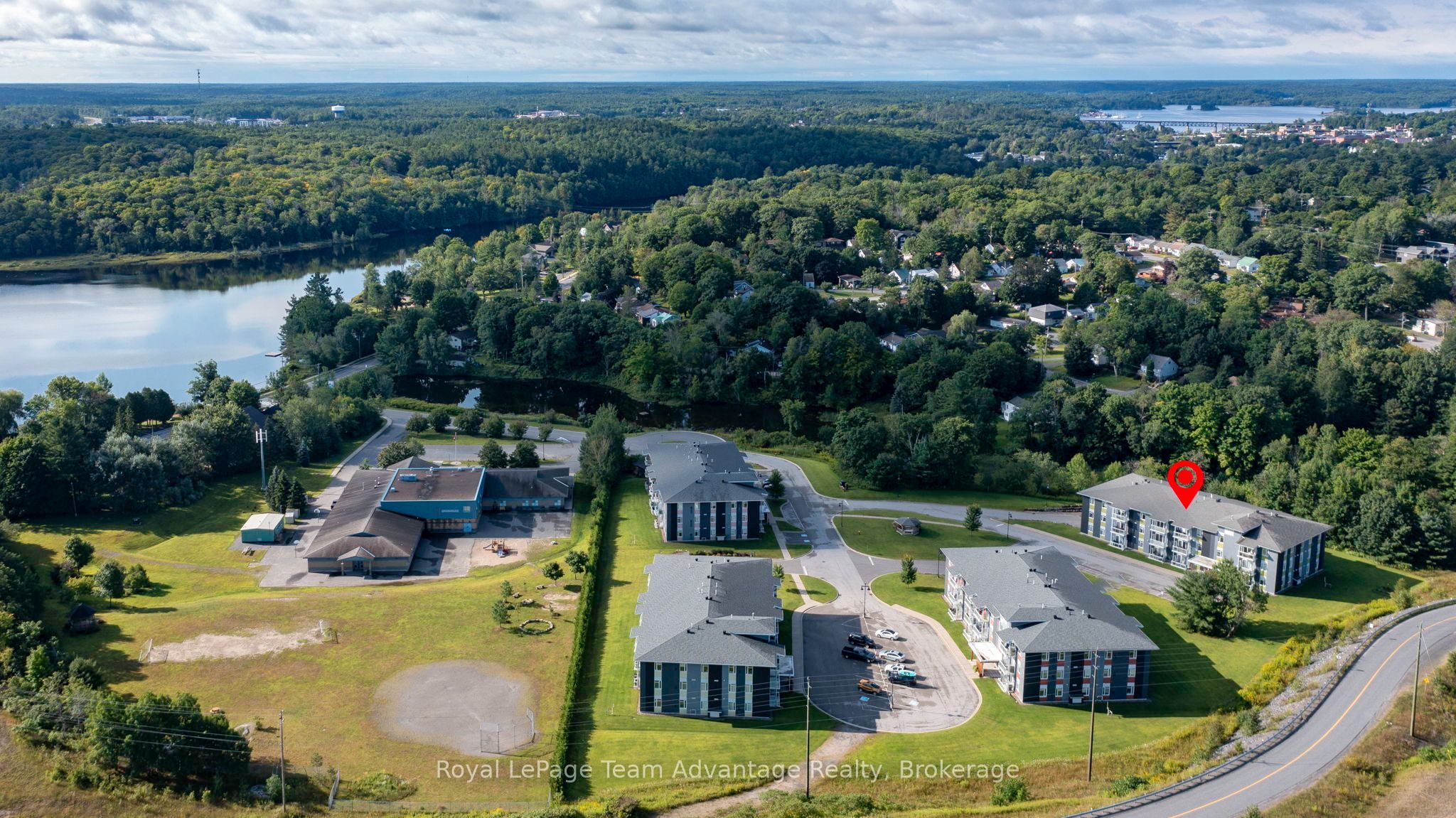 102-20D Silver Birch Court, Parry Sound, ON P2A 0A7 photo 3